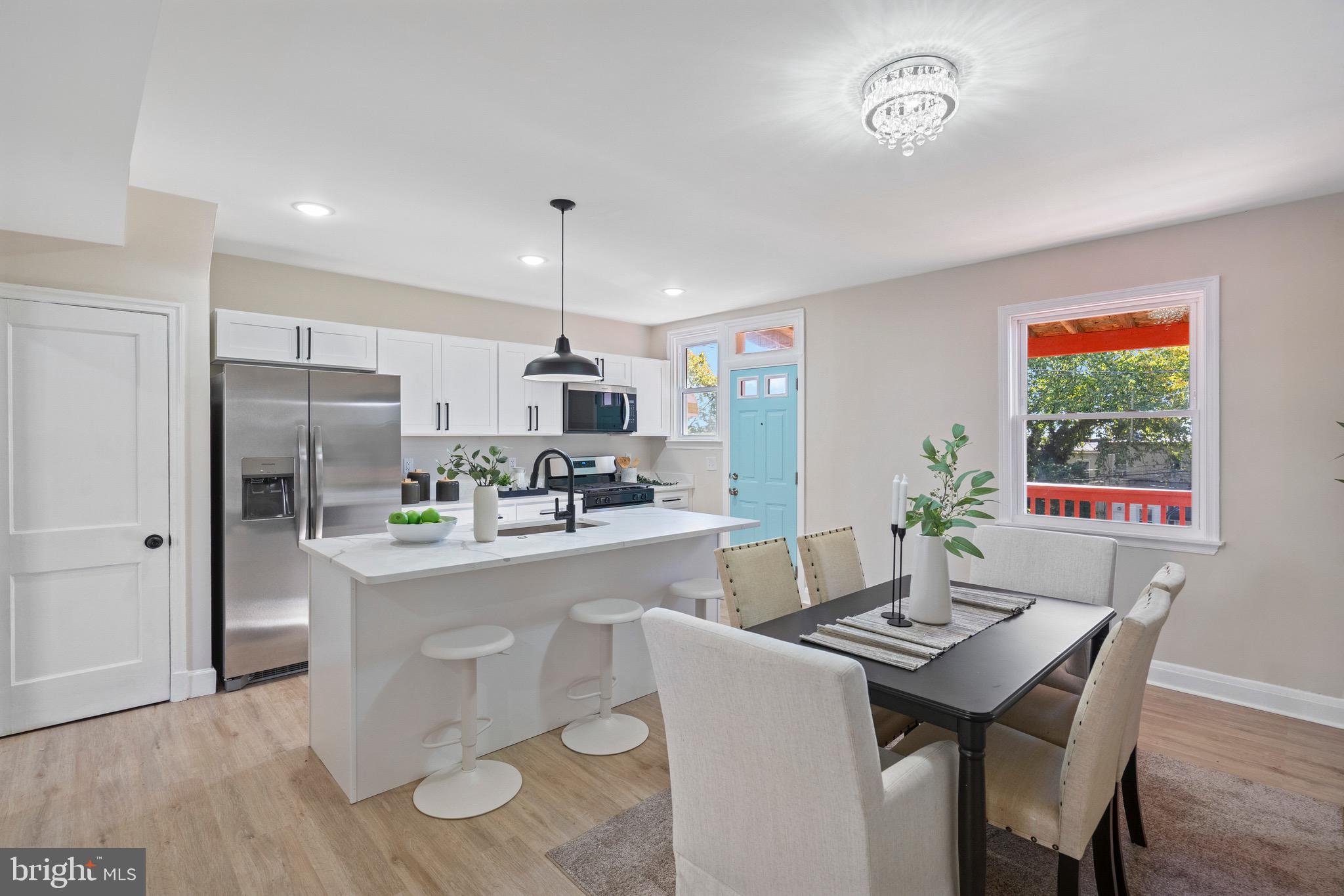 WAVERLY - Residential