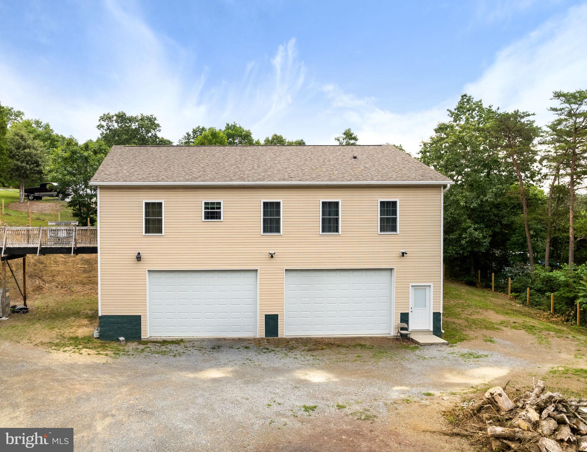 BUNKER HILL HEIGHTS - Residential