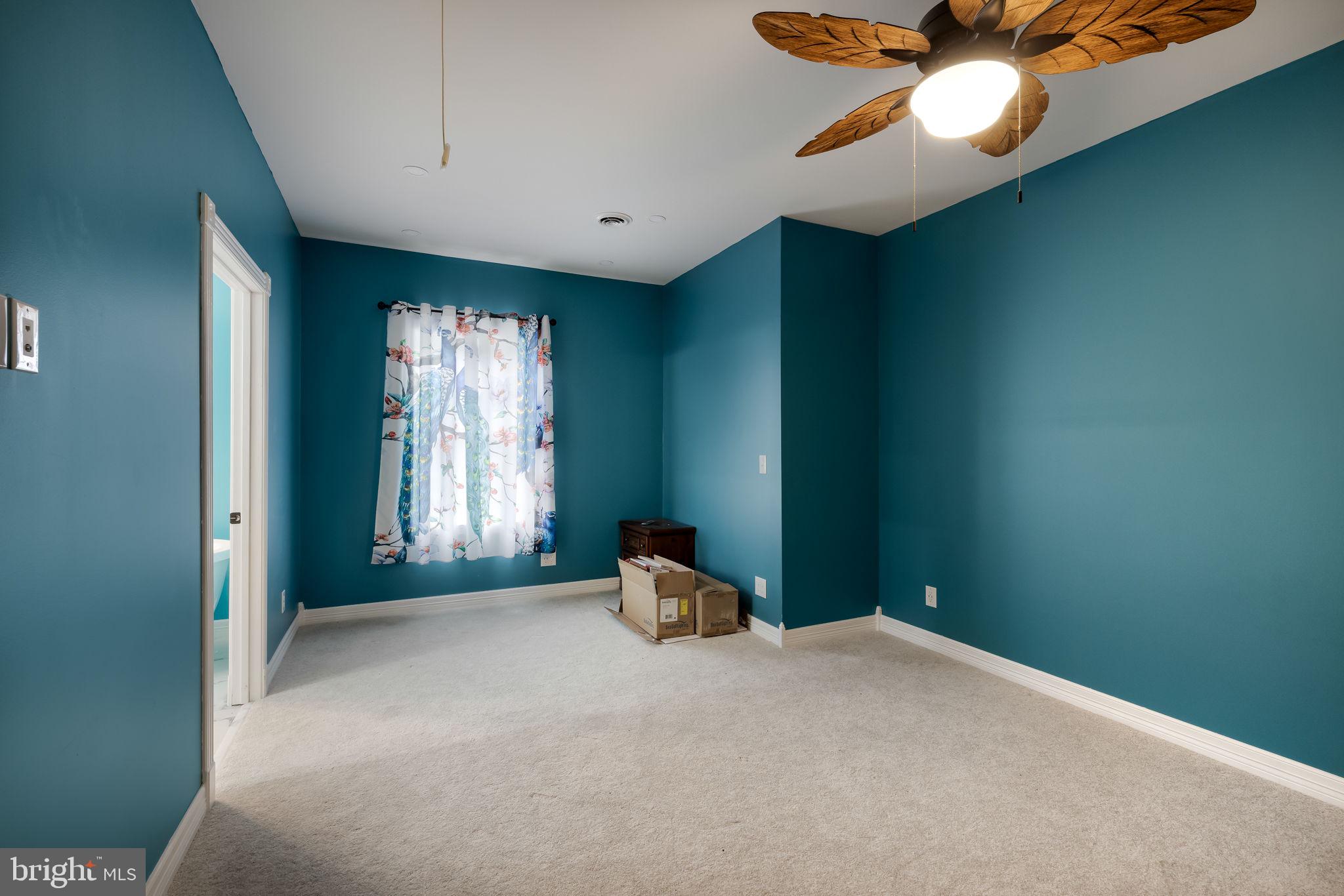 BUNKER HILL HEIGHTS - Residential