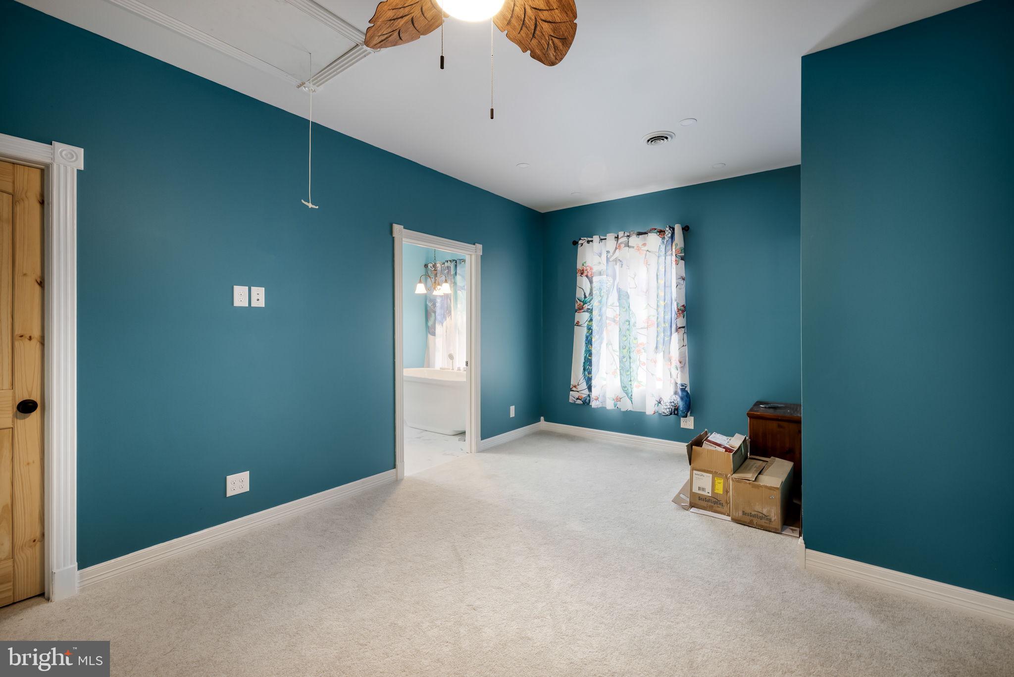 BUNKER HILL HEIGHTS - Residential