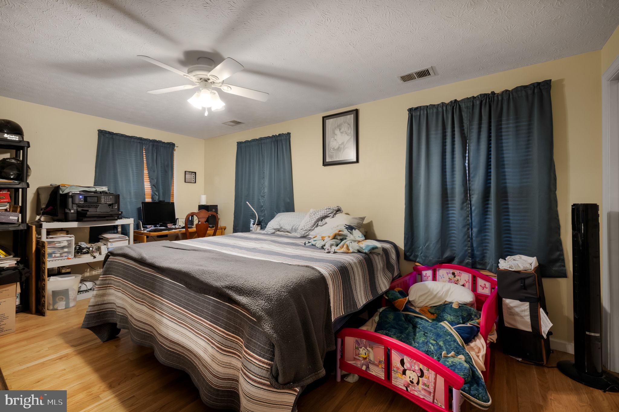 BUNKER HILL HEIGHTS - Residential