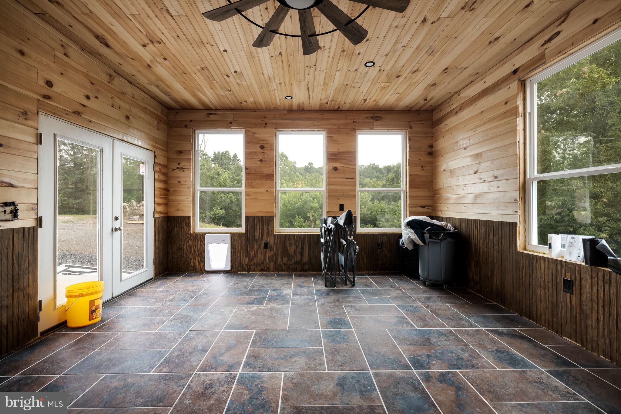 BUNKER HILL HEIGHTS - Residential