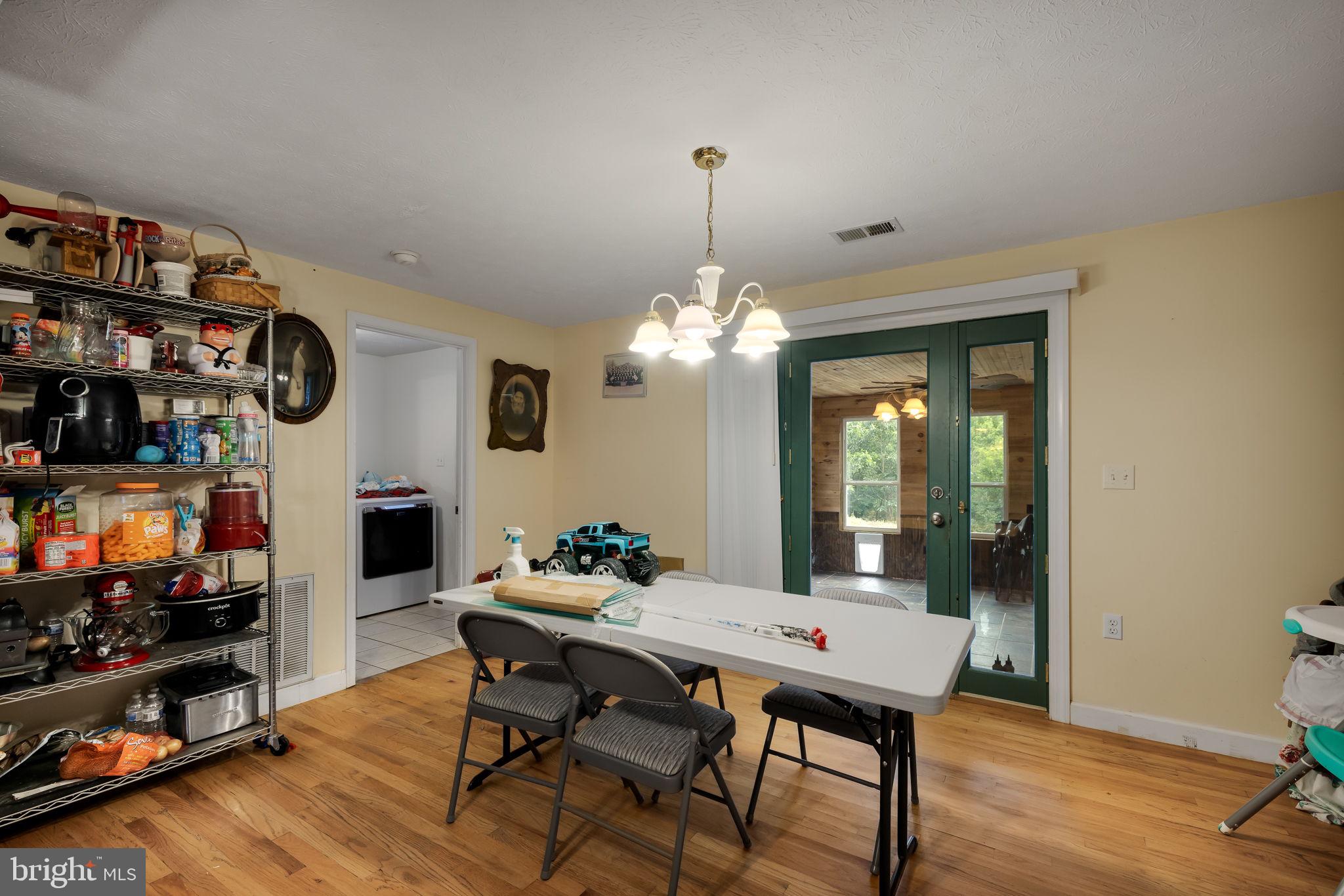 BUNKER HILL HEIGHTS - Residential