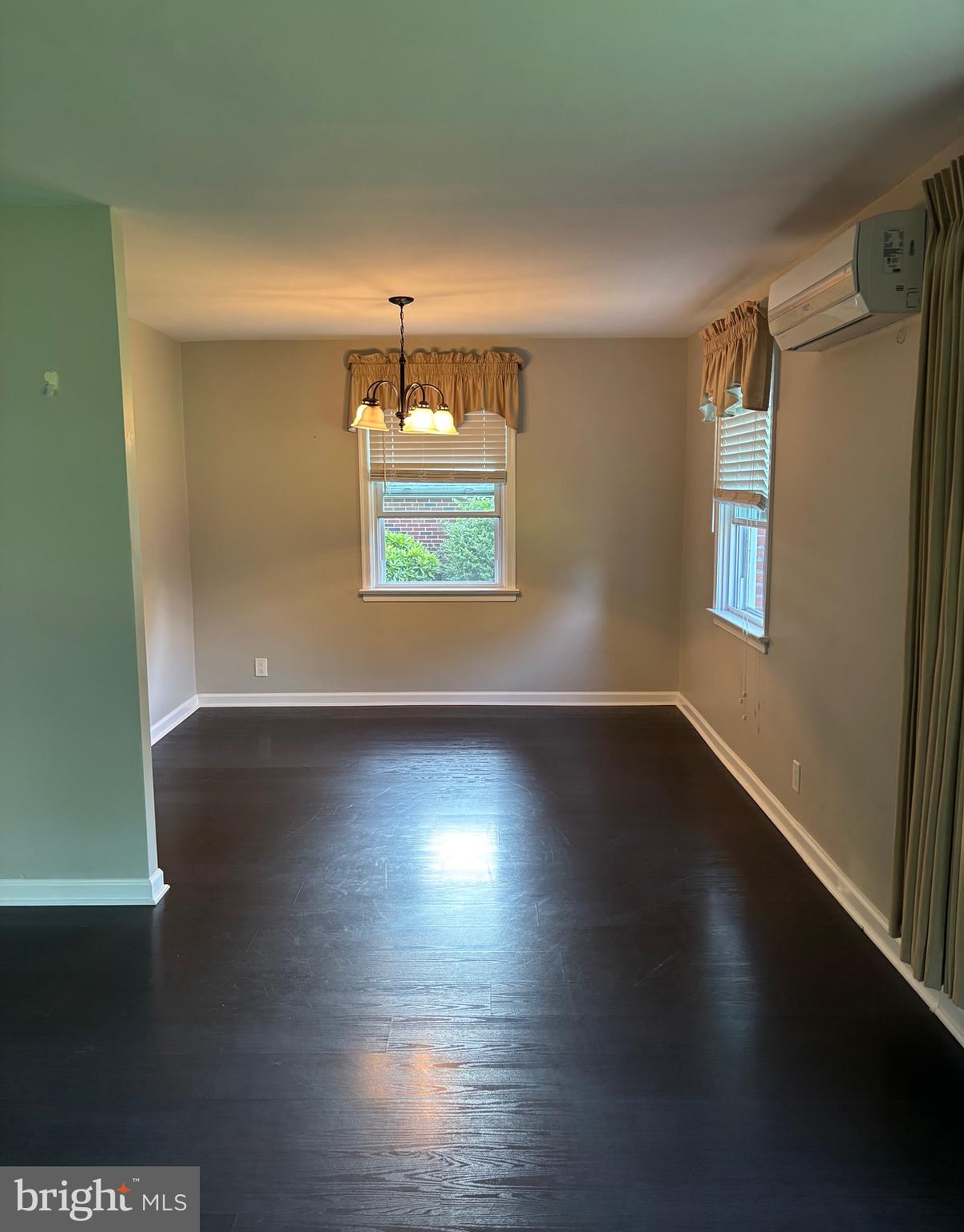 ORELAND - Residential Lease