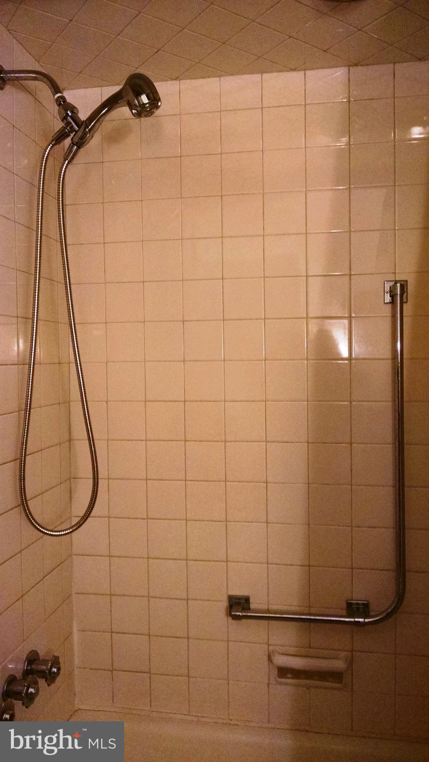 CAMBRIDGE - Residential