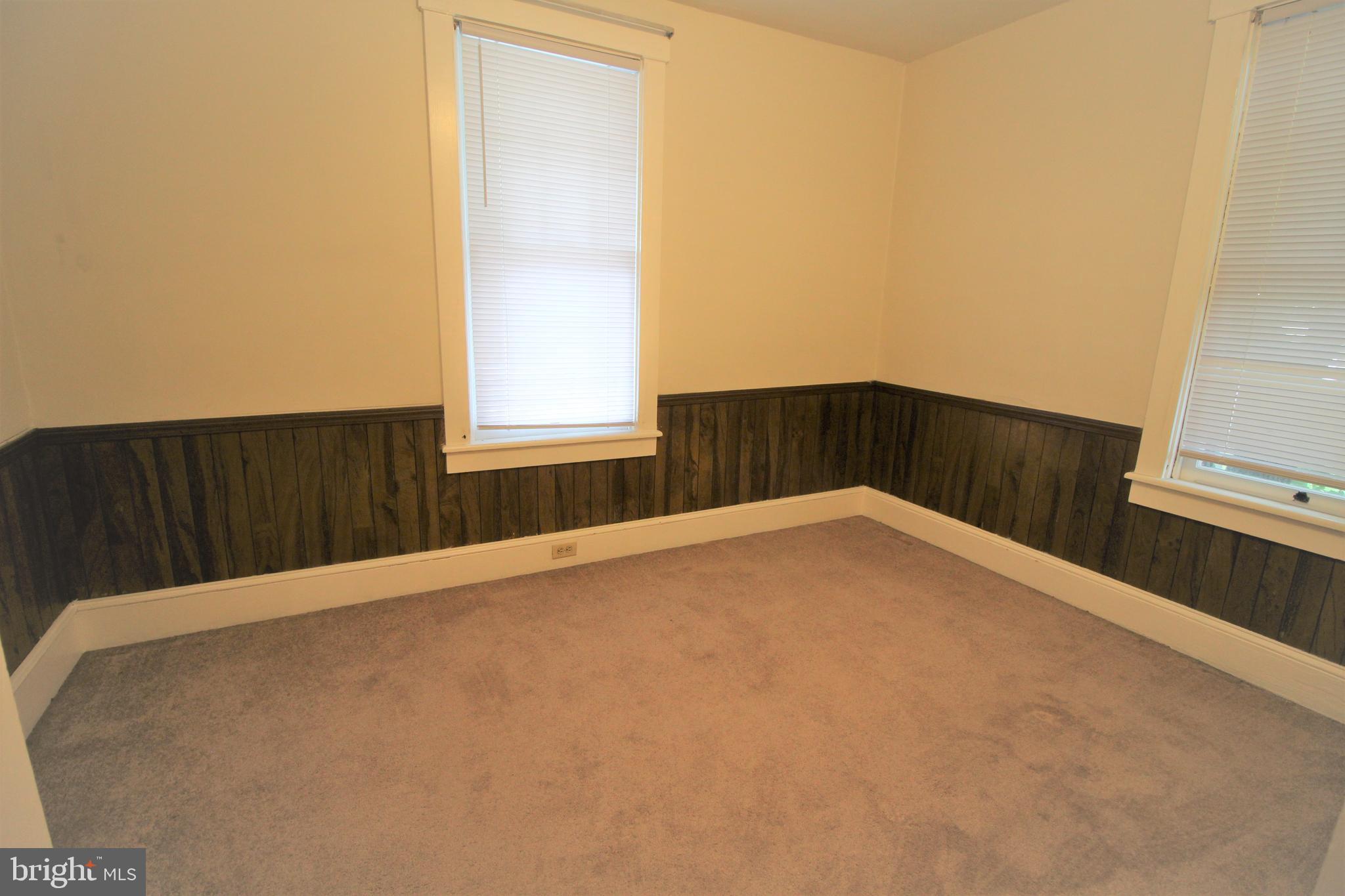 EAST EARL TWP - Residential Lease