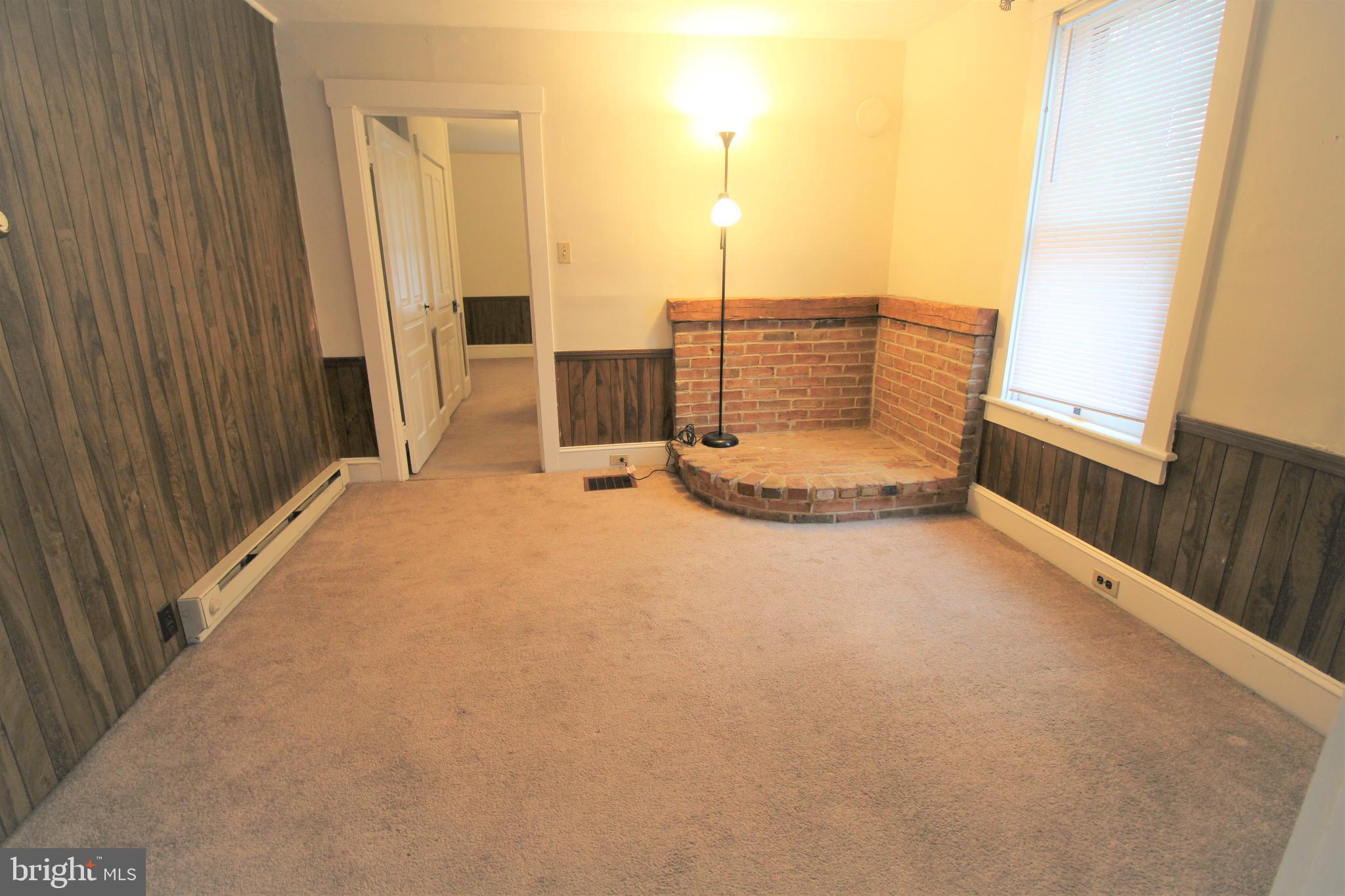 EAST EARL TWP - Residential Lease