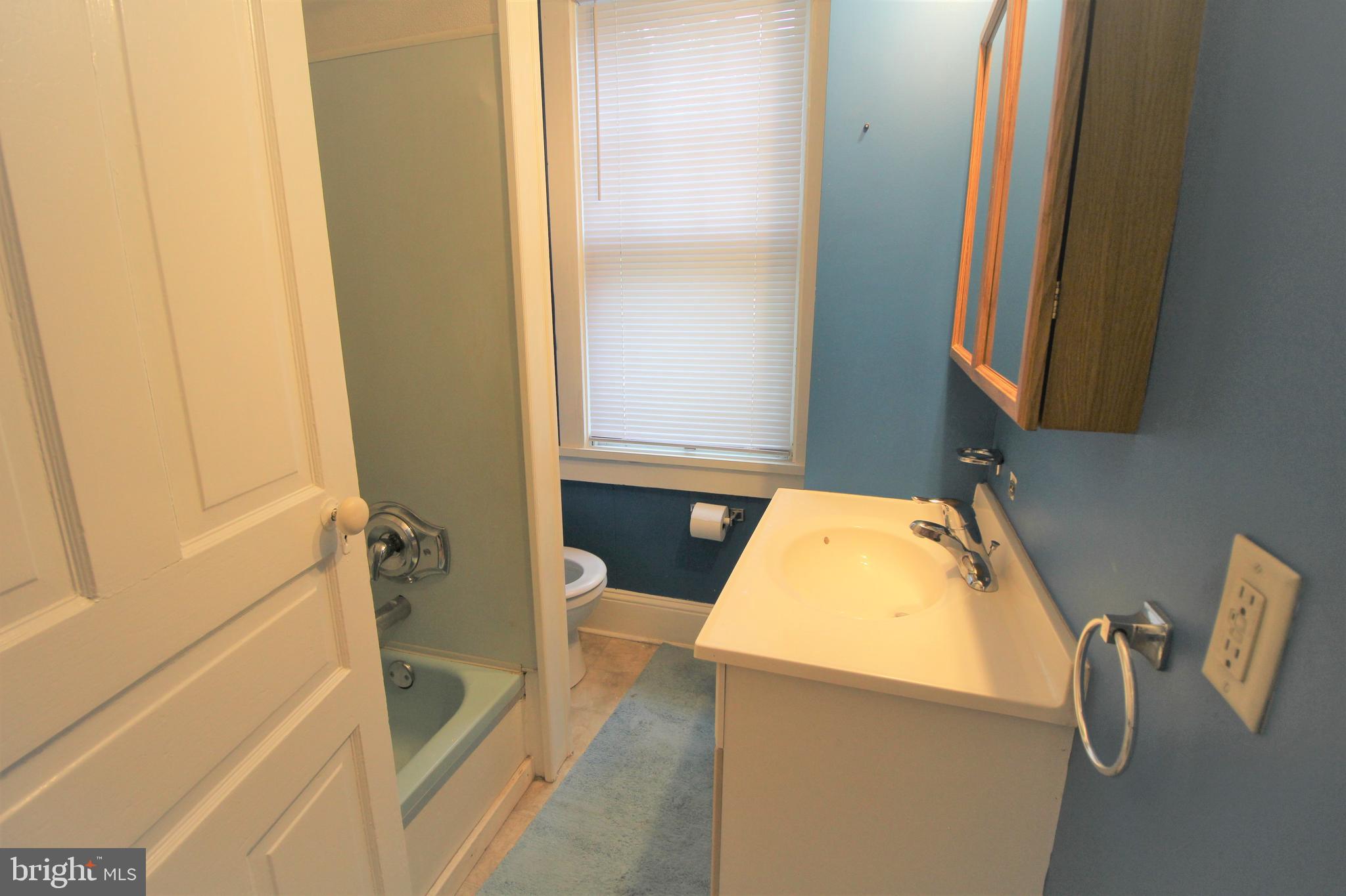 EAST EARL TWP - Residential Lease