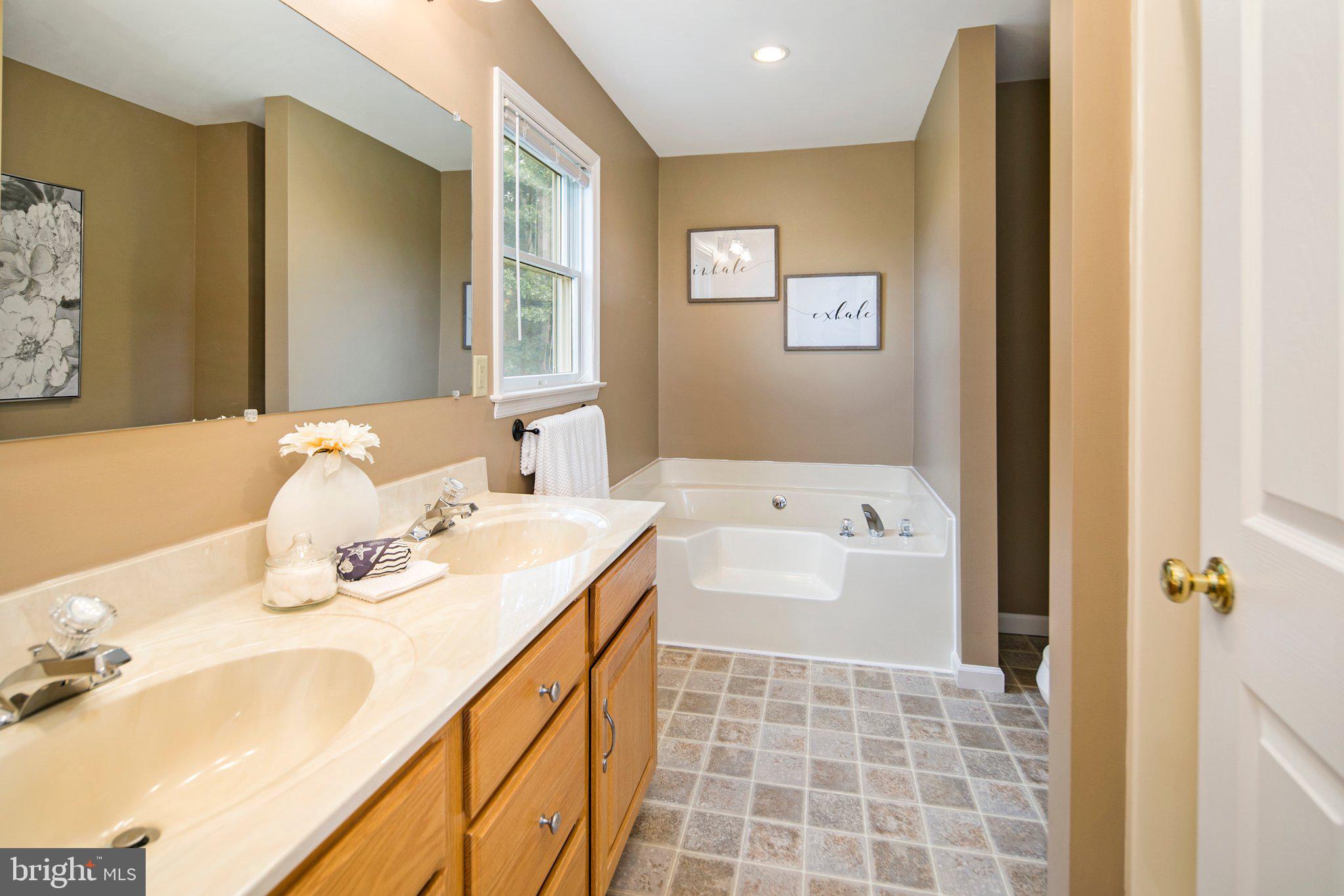 KEYMAR - Residential