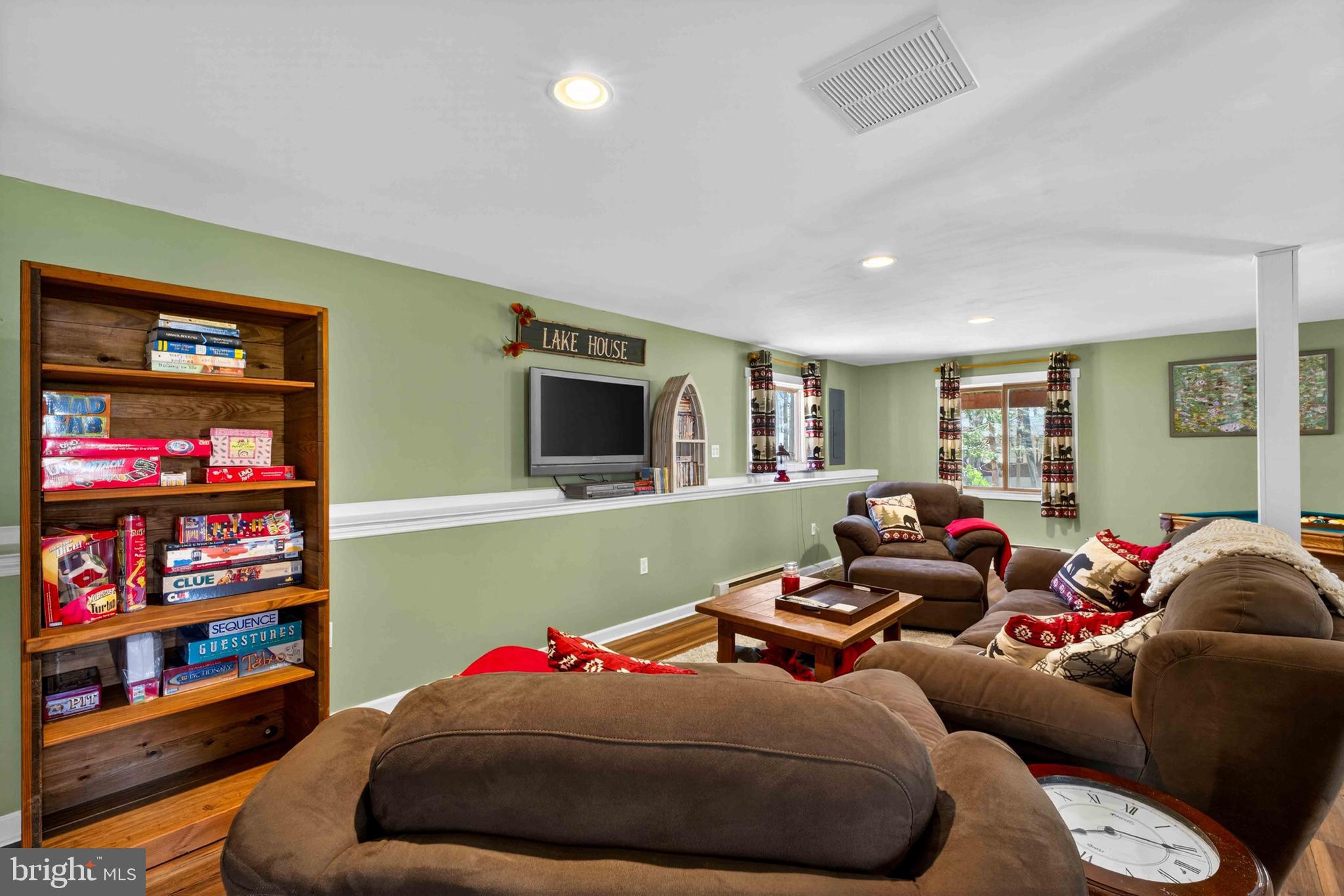LOCUST LAKE VILLAGE - Residential