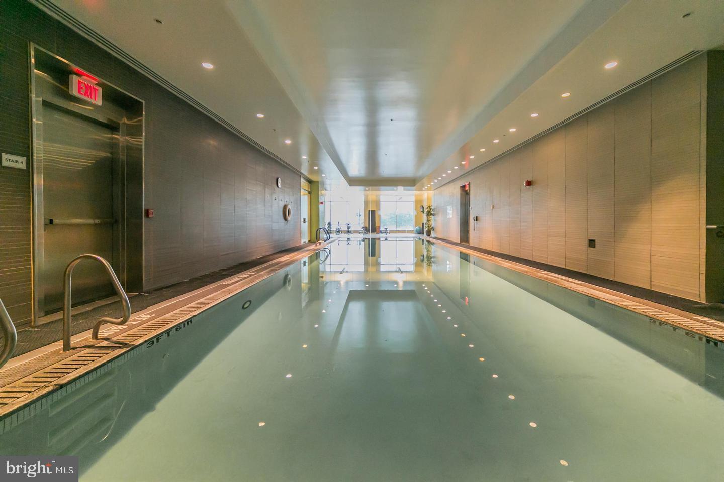 AVENUE OF THE ARTS - Residential