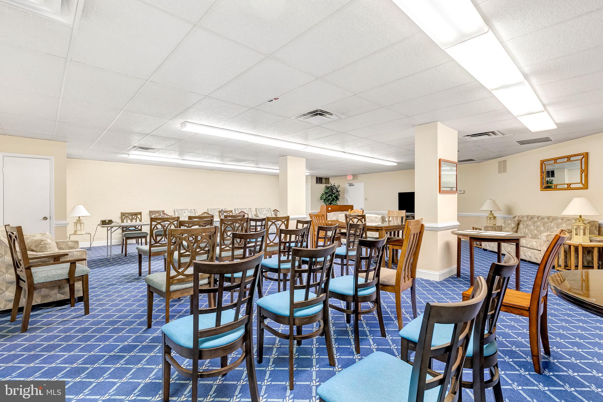 RIVERSIDE CONDOMINIUMS - Residential