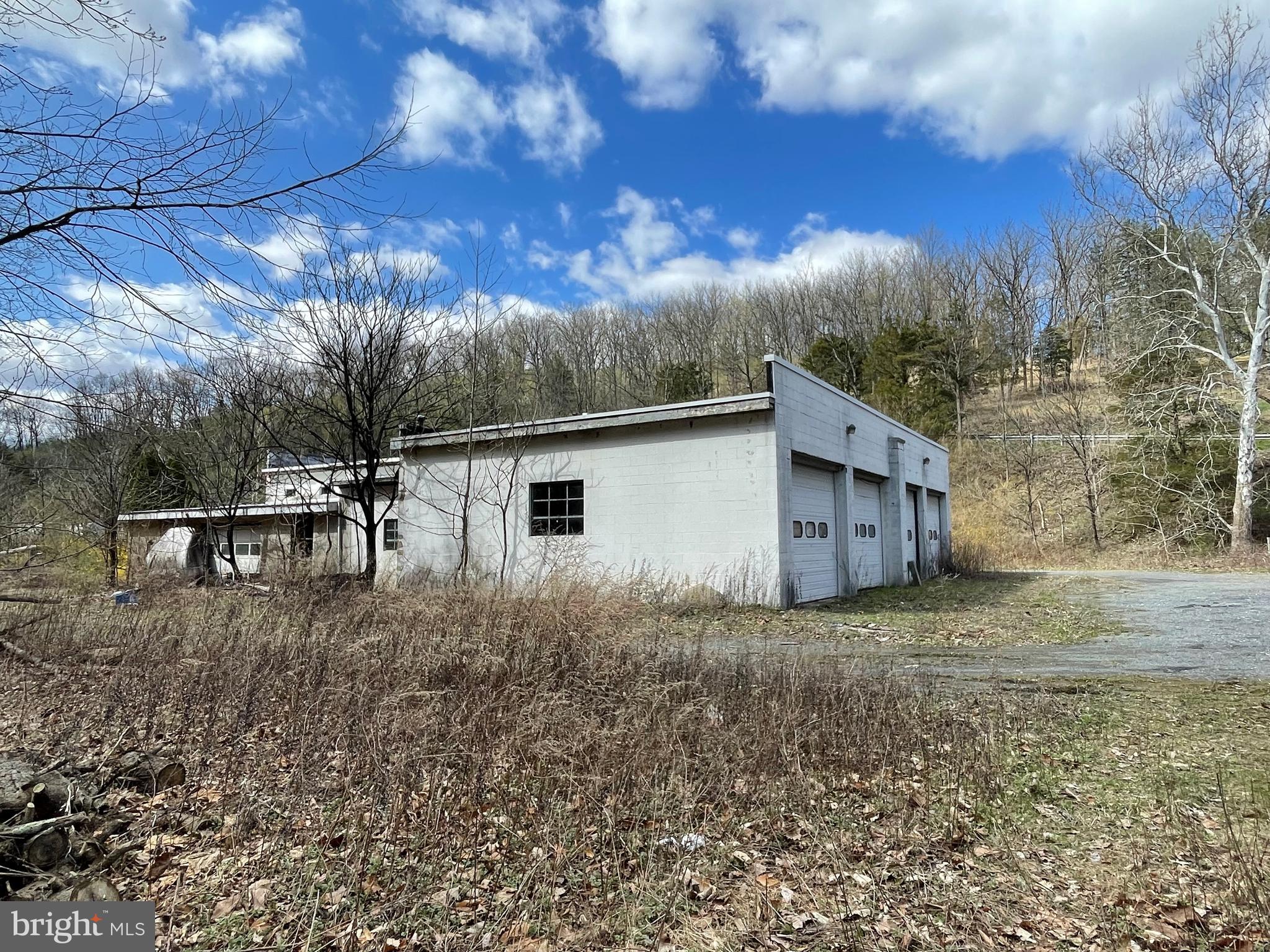 181 N KEMP ROAD