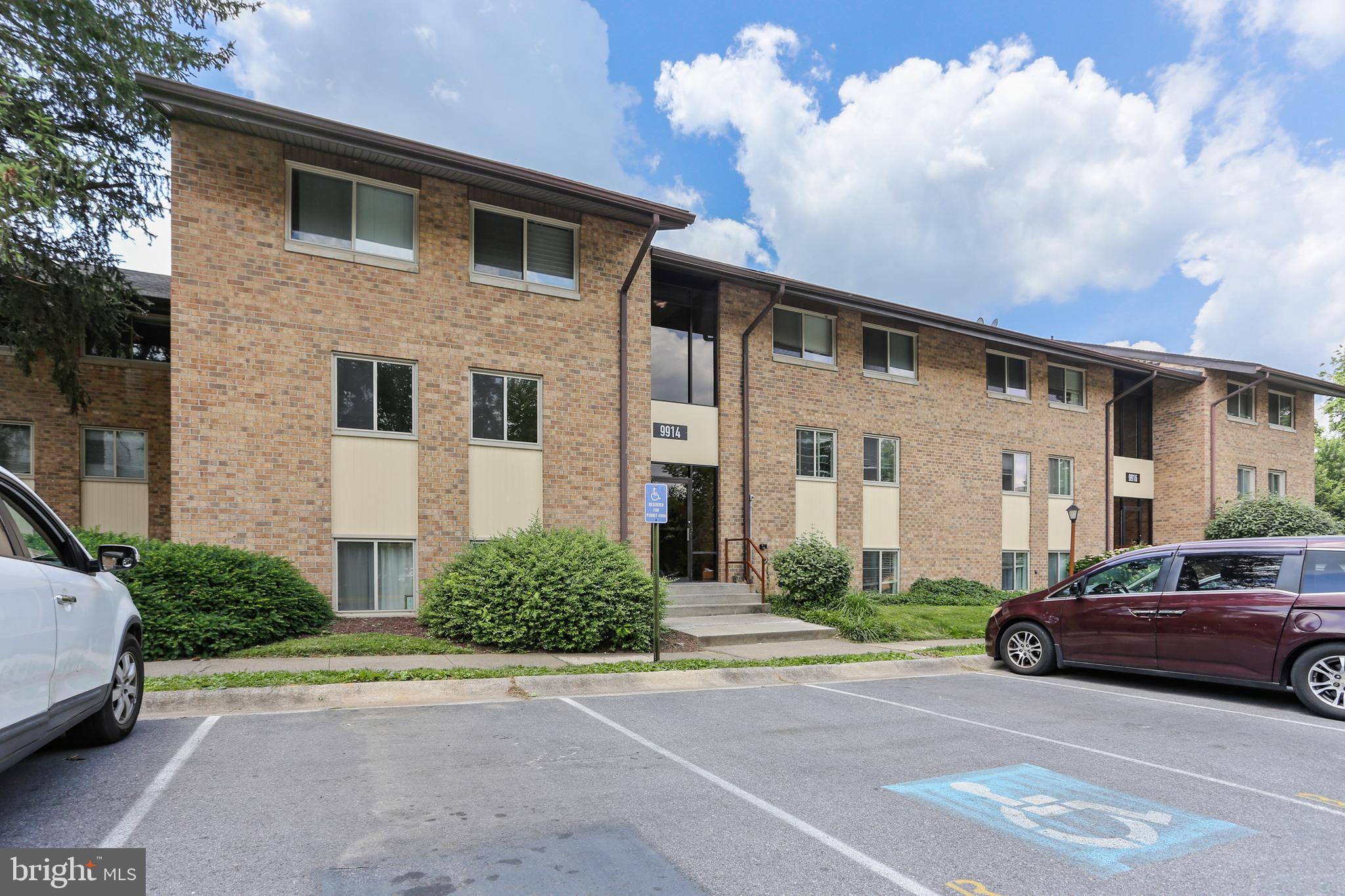 NORMANDIE ON THE LAKE II - Residential