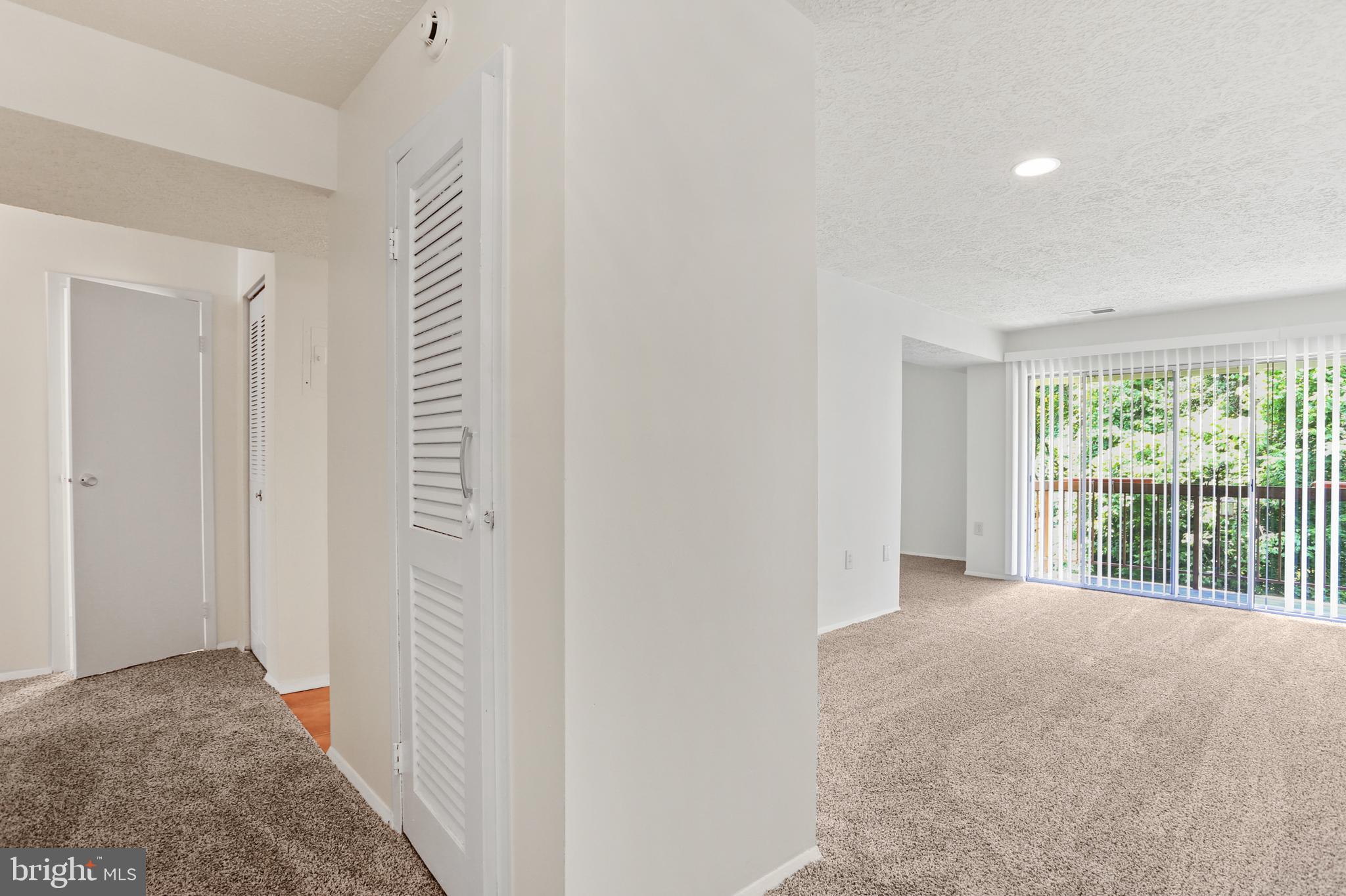 NORMANDIE ON THE LAKE II - Residential