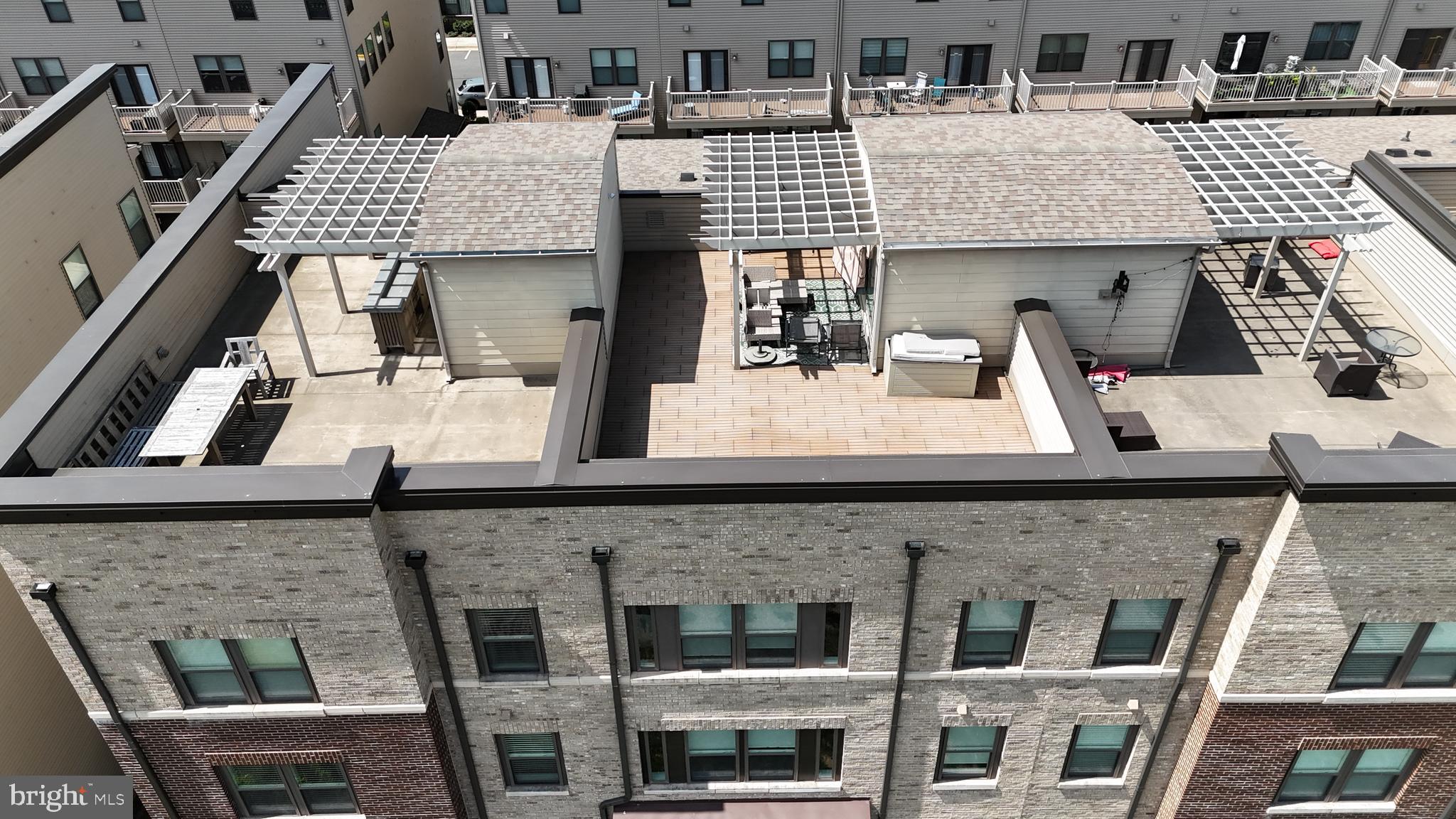 44824 TIVERTON SQUARE