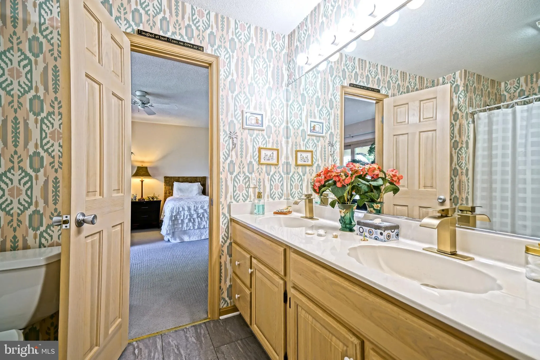 Rehoboth Beach, Delaware 19971, United States, 4 Bedrooms Bedrooms, ,4 BathroomsBathrooms,Residential,Contingent,123227