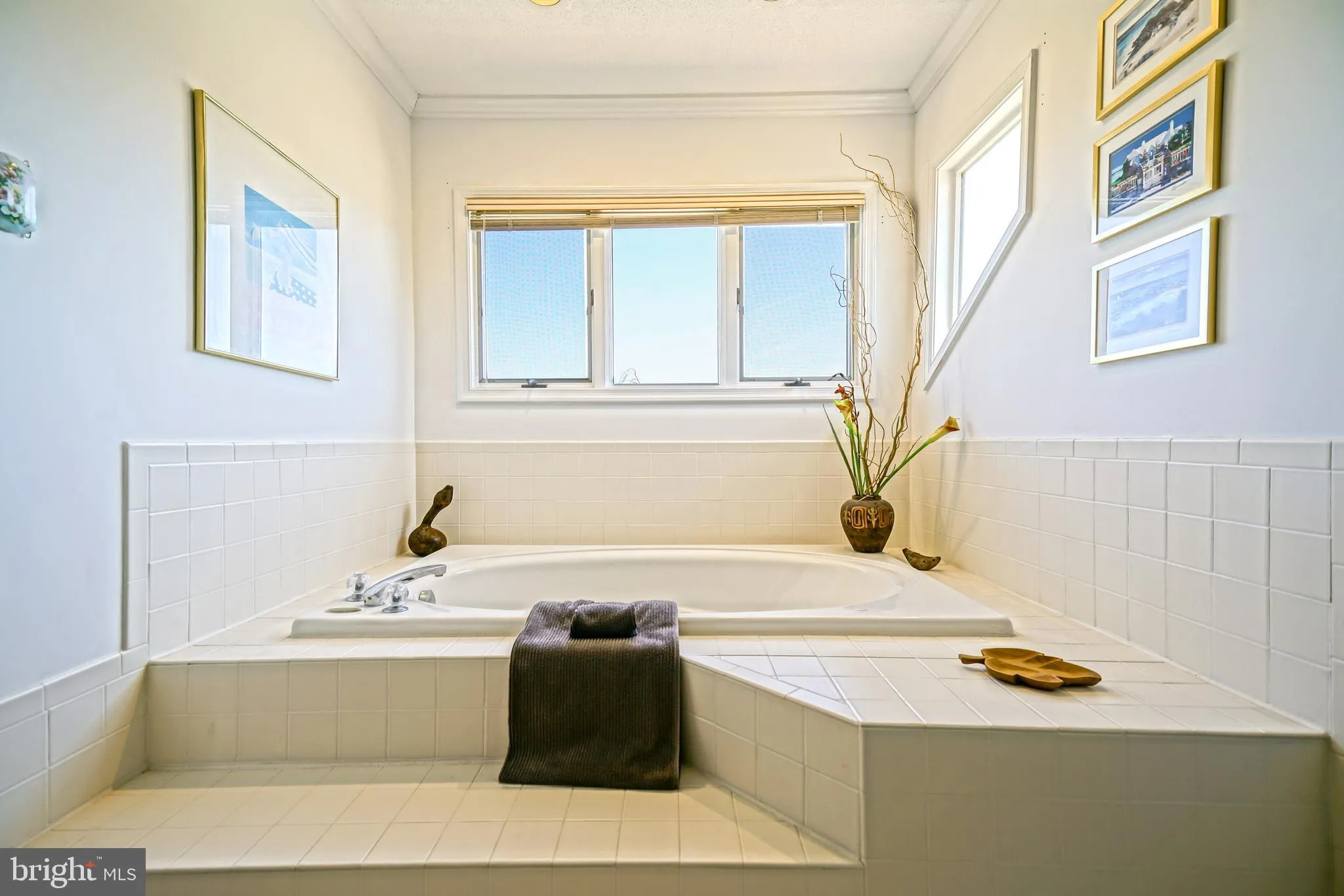 Rehoboth Beach, Delaware 19971, United States, 4 Bedrooms Bedrooms, ,4 BathroomsBathrooms,Residential,Contingent,123227