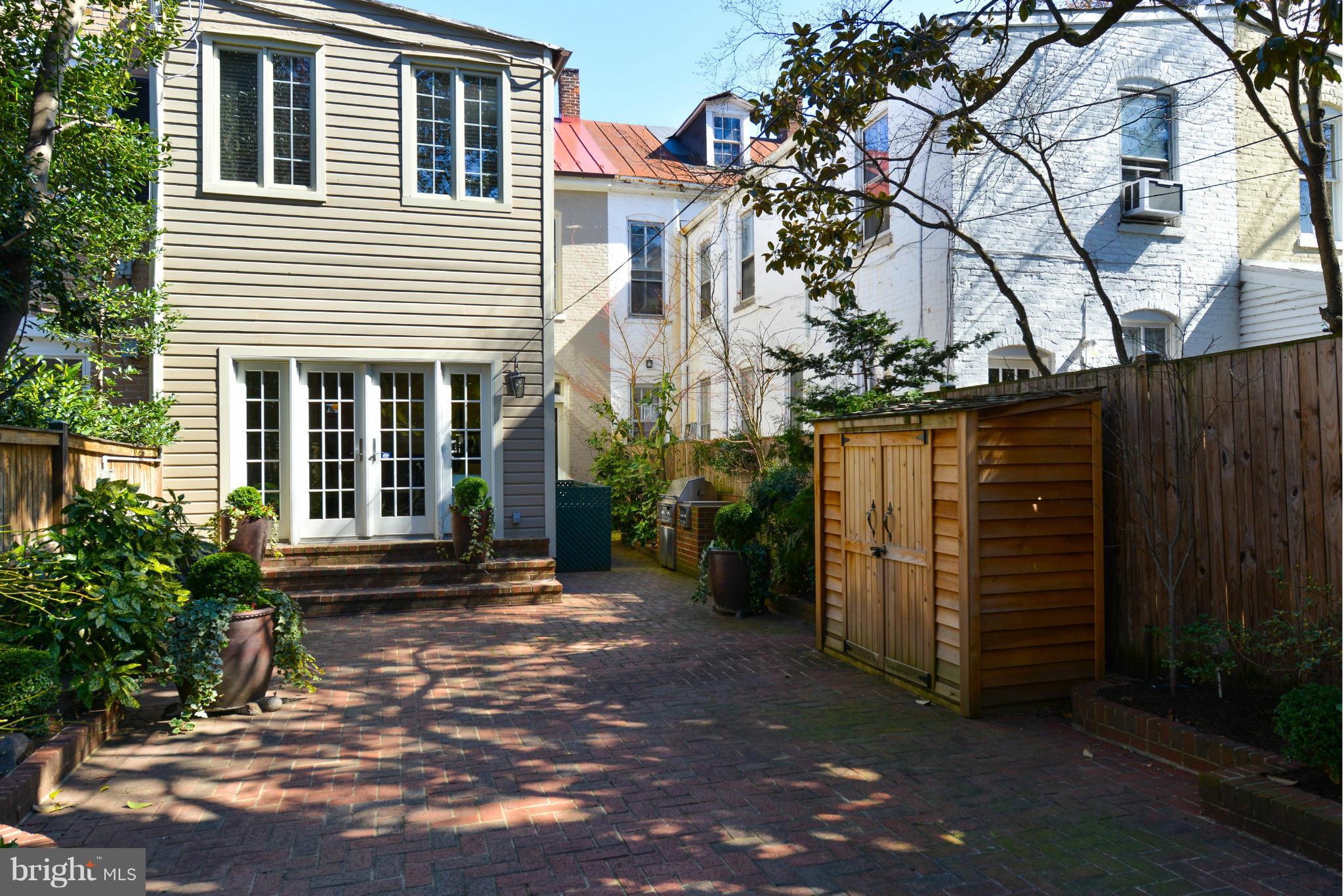 OLD TOWN - Residential