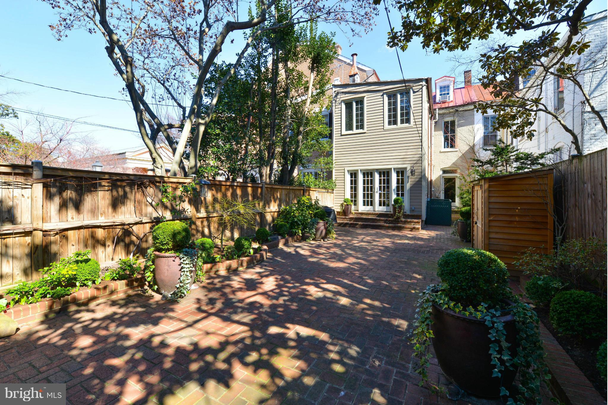 OLD TOWN - Residential