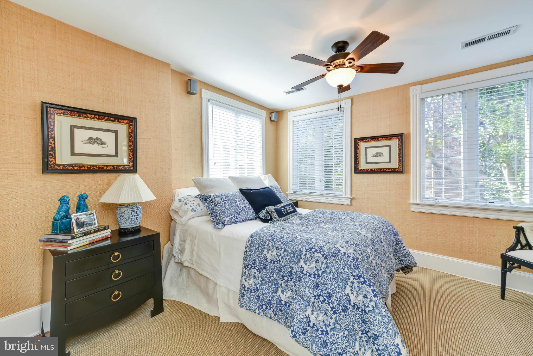 OLD TOWN - Residential