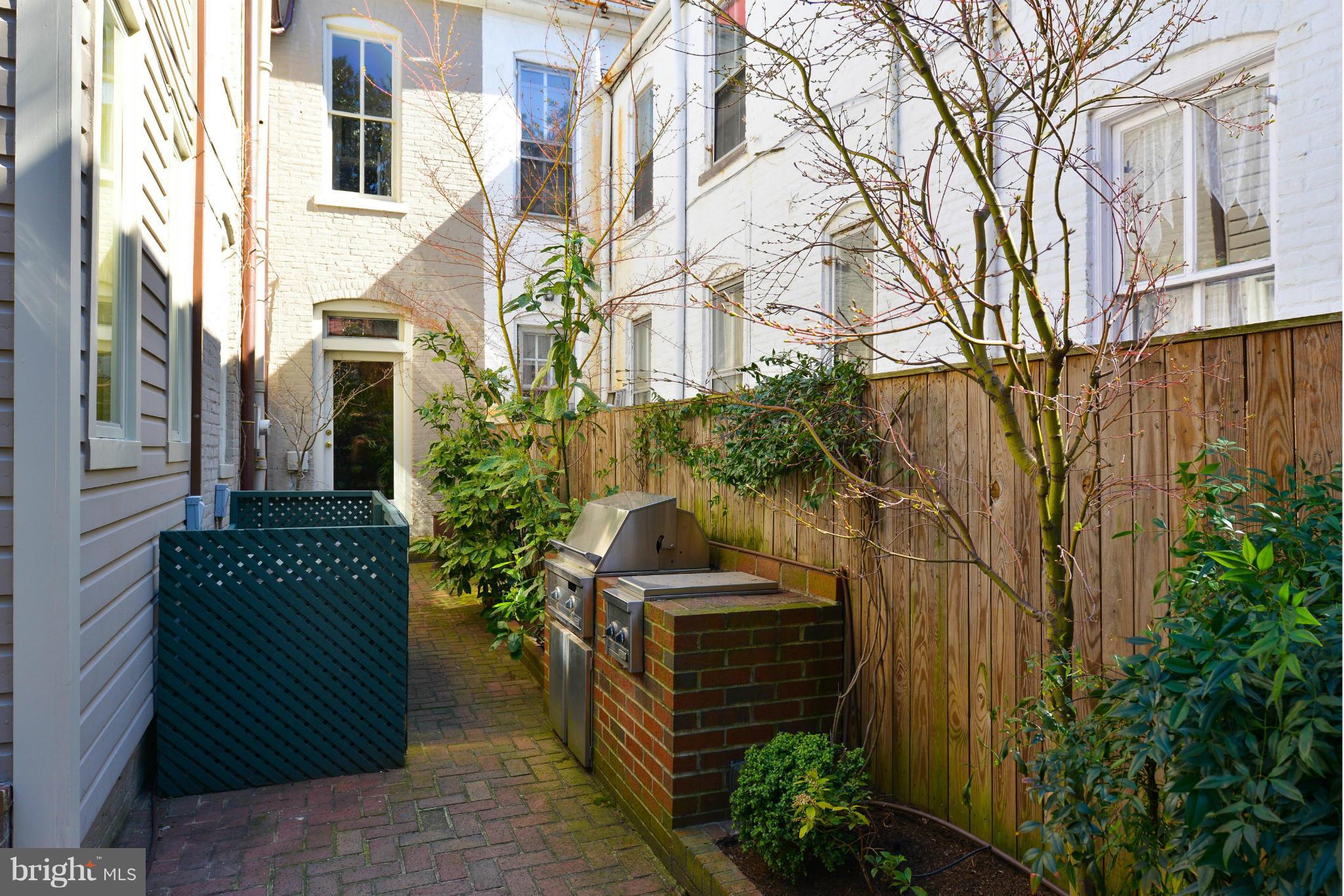 OLD TOWN - Residential