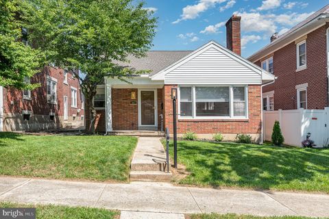 69 W AREBA AVENUE HERSHEY PA 17033