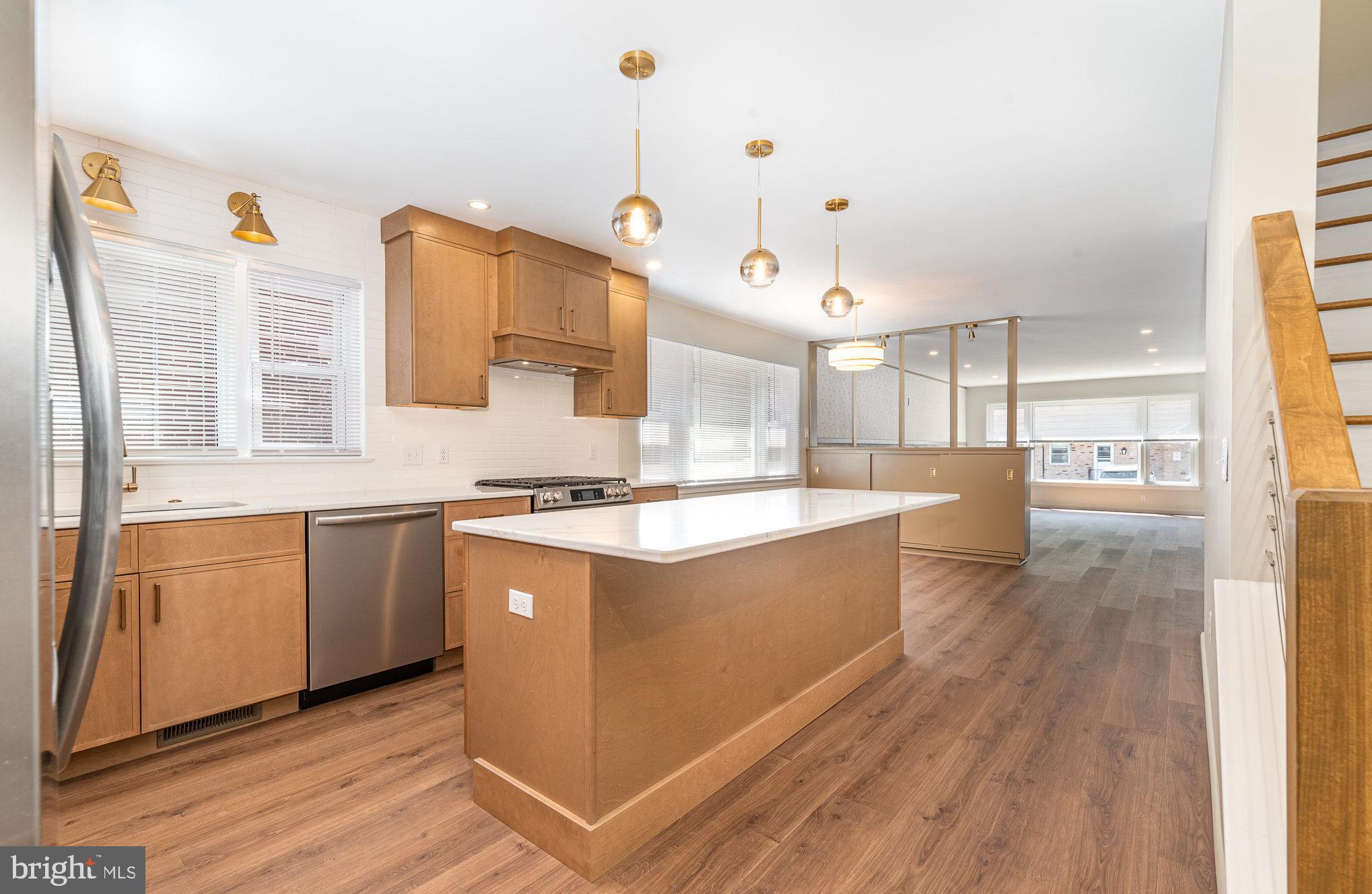 69 W AREBA AVENUE