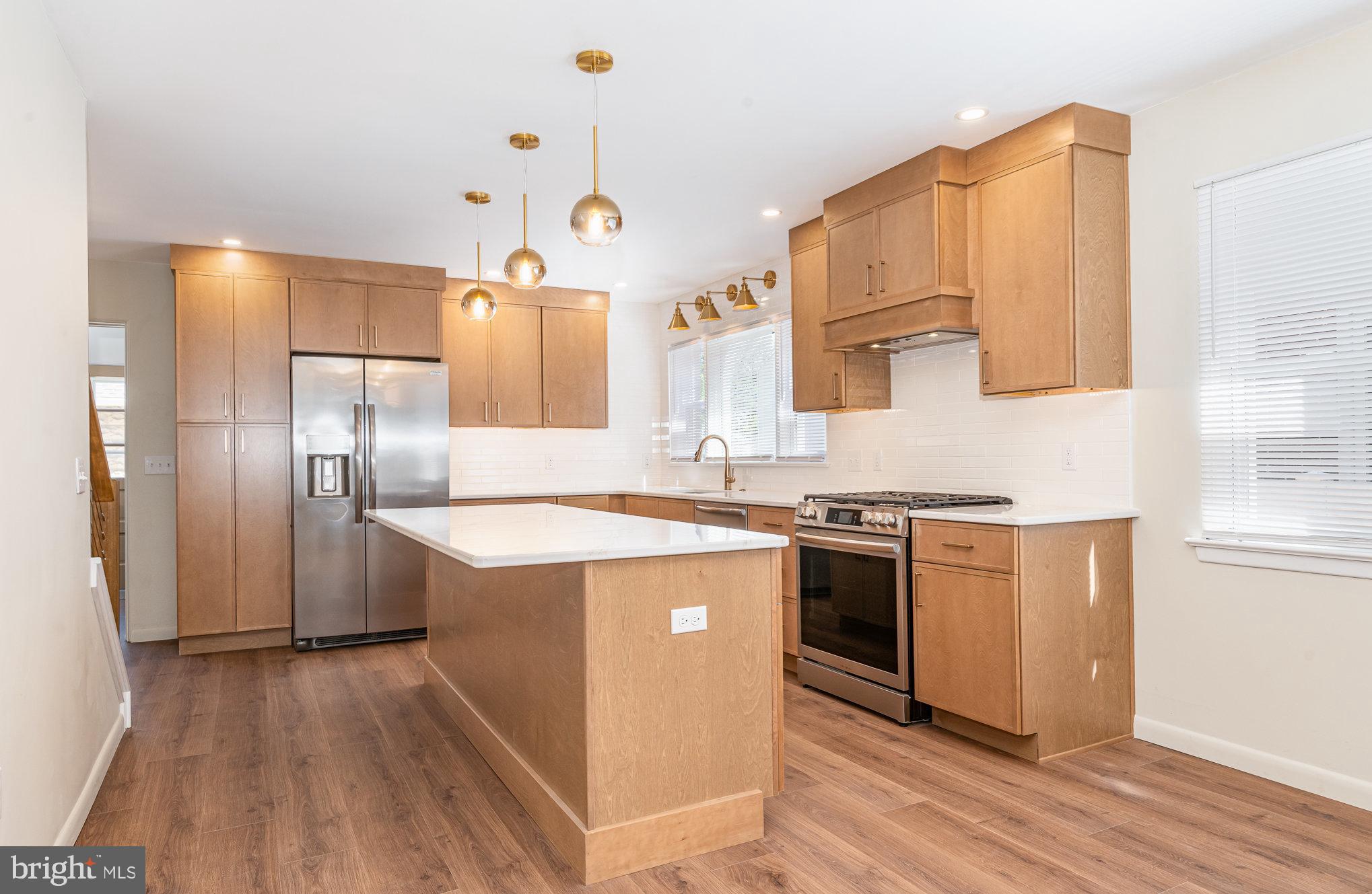 69 W AREBA AVENUE