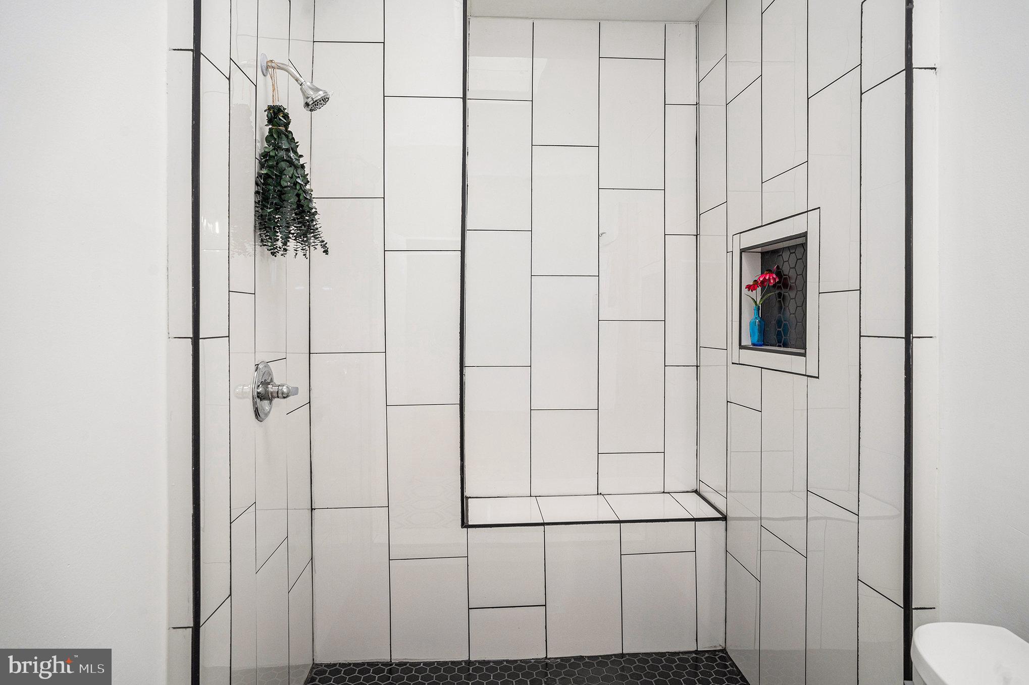 COBBS CREEK - Residential