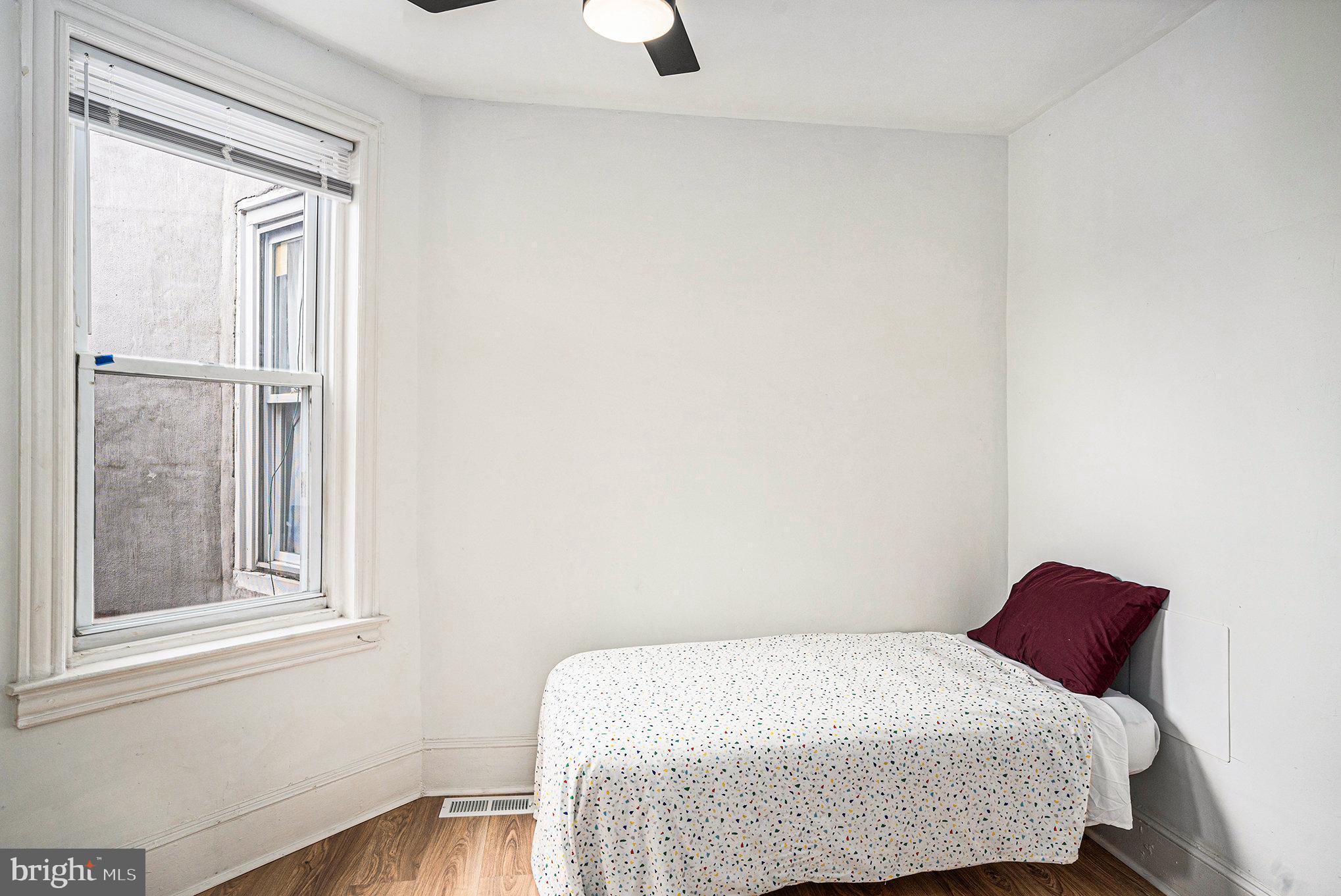 COBBS CREEK - Residential