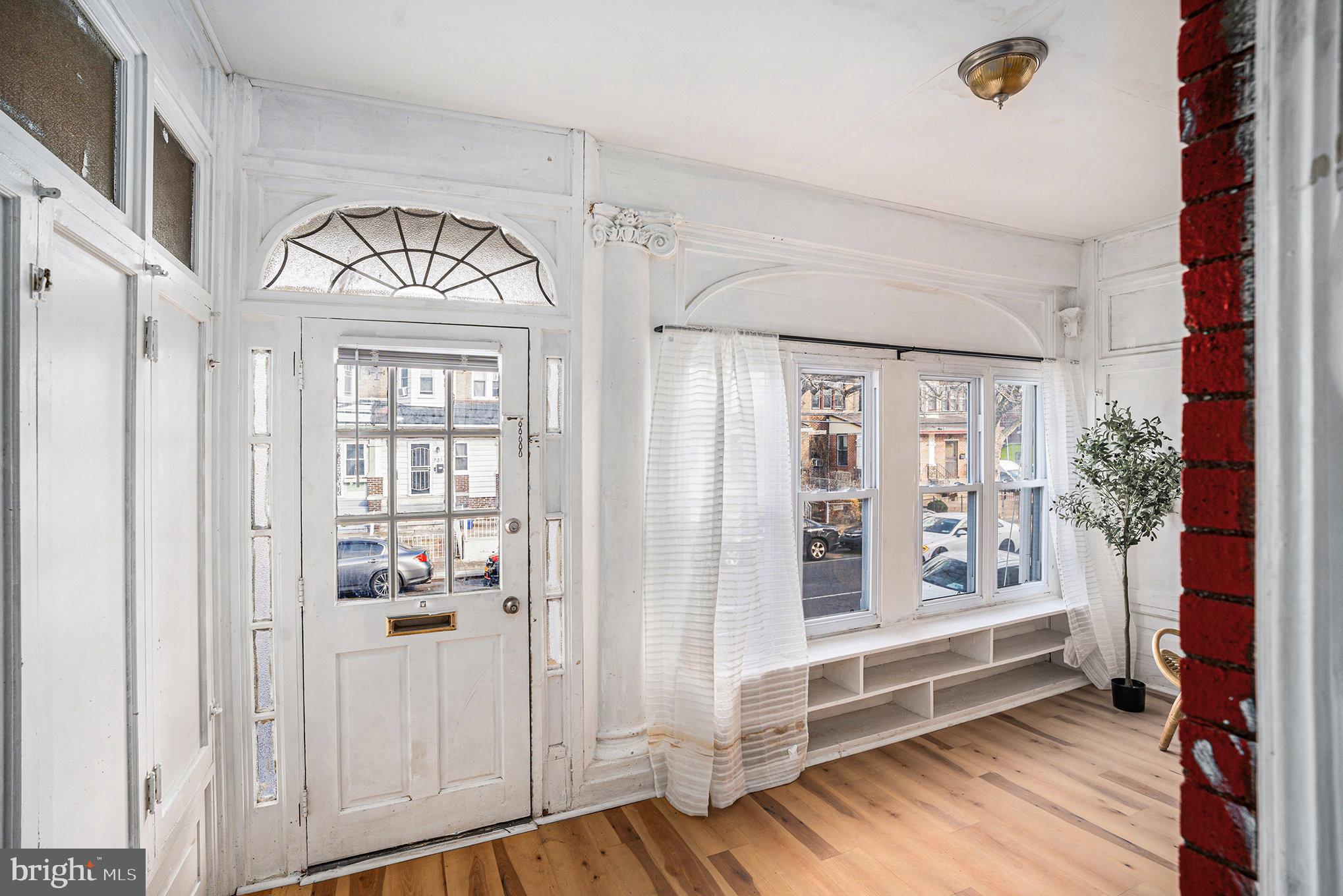 COBBS CREEK - Residential