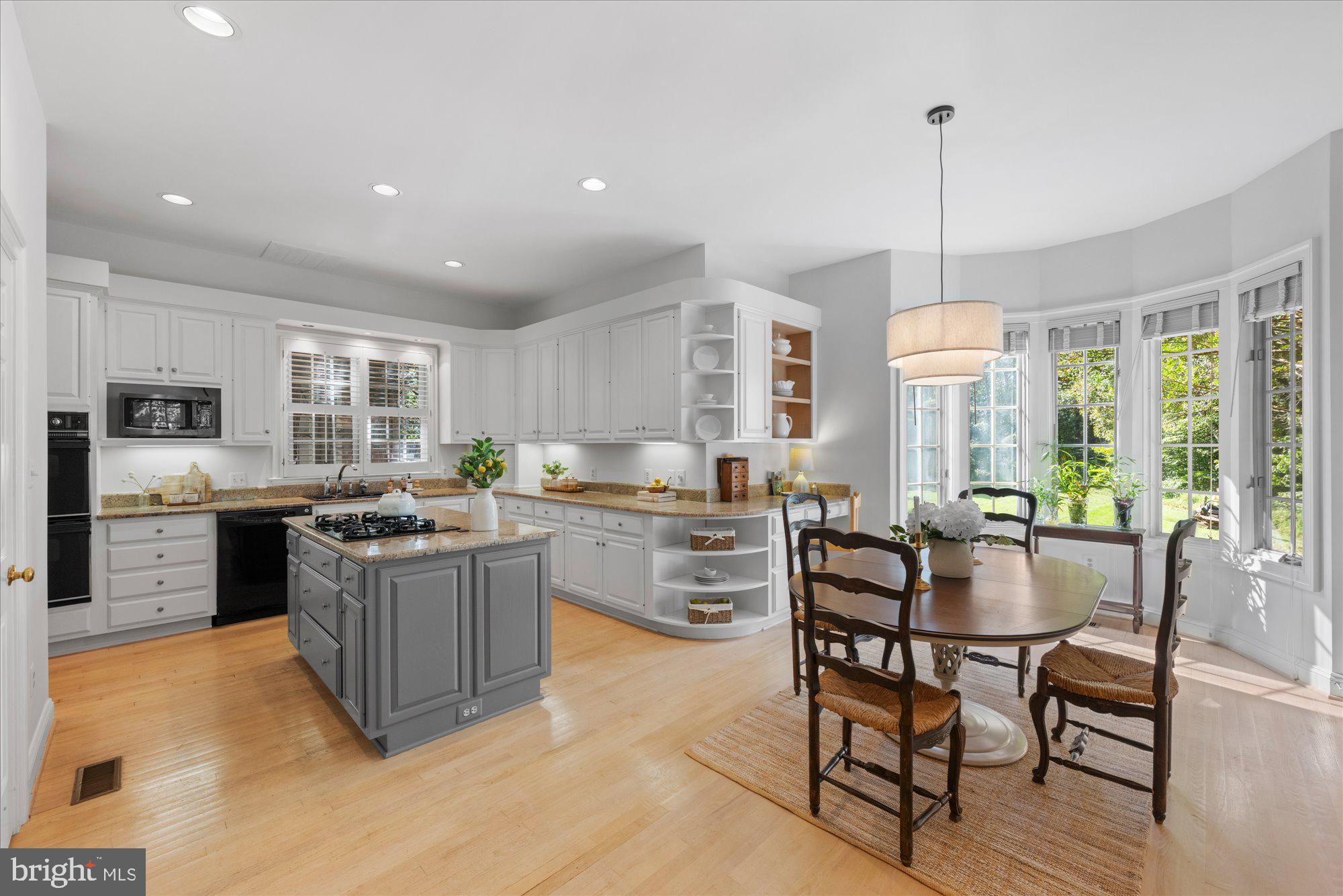 AVENEL - Residential