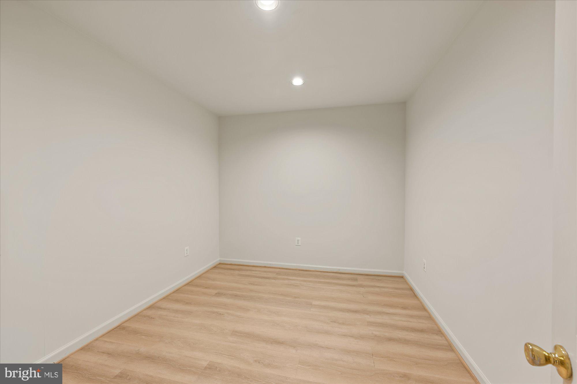 AVENEL - Residential