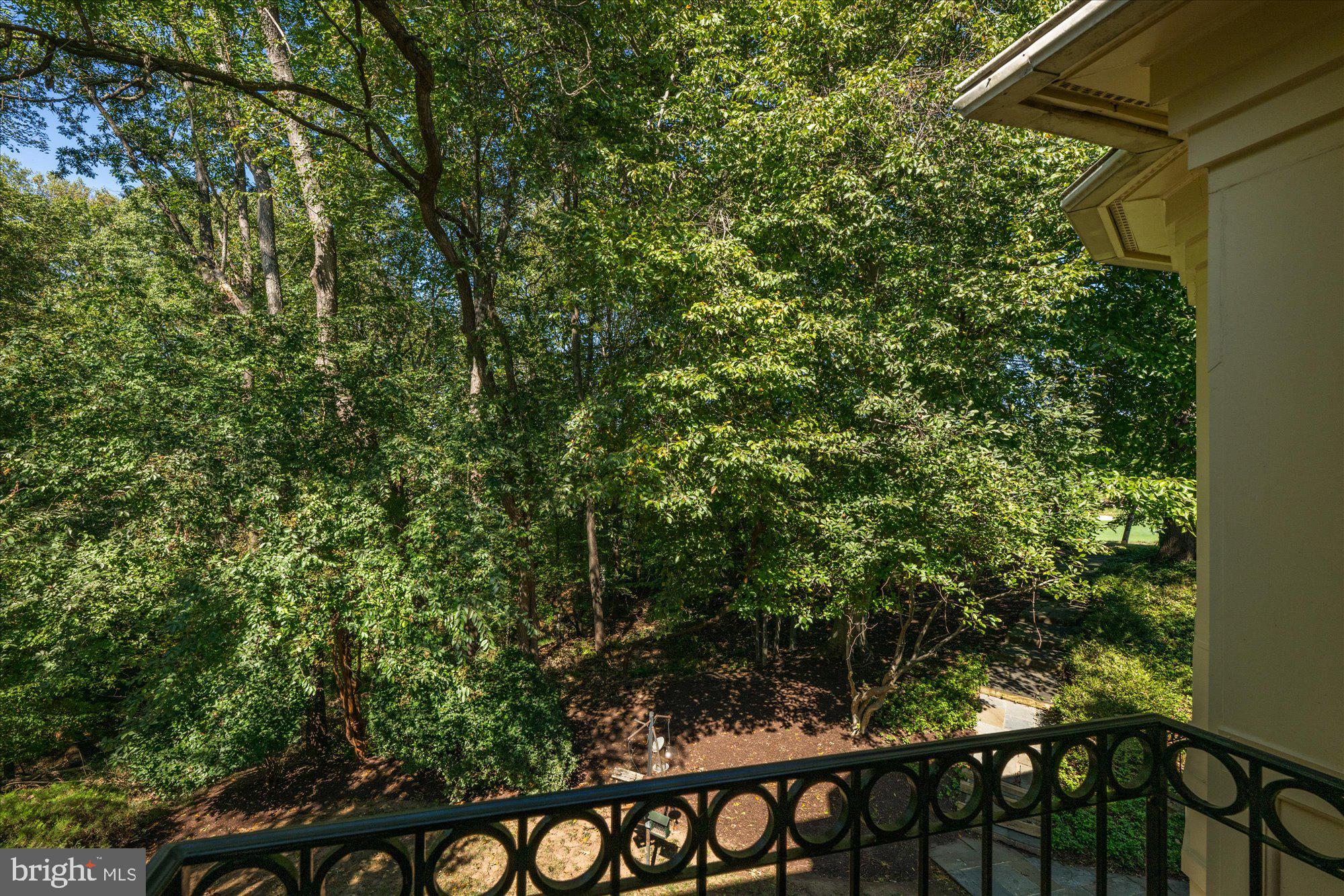 AVENEL - Residential