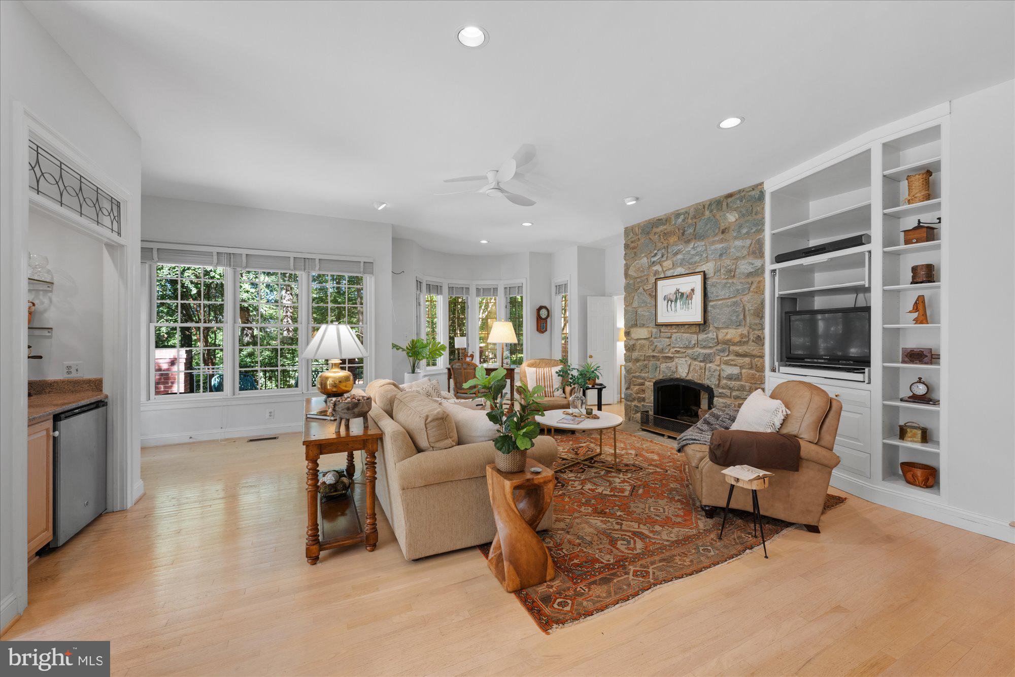 AVENEL - Residential