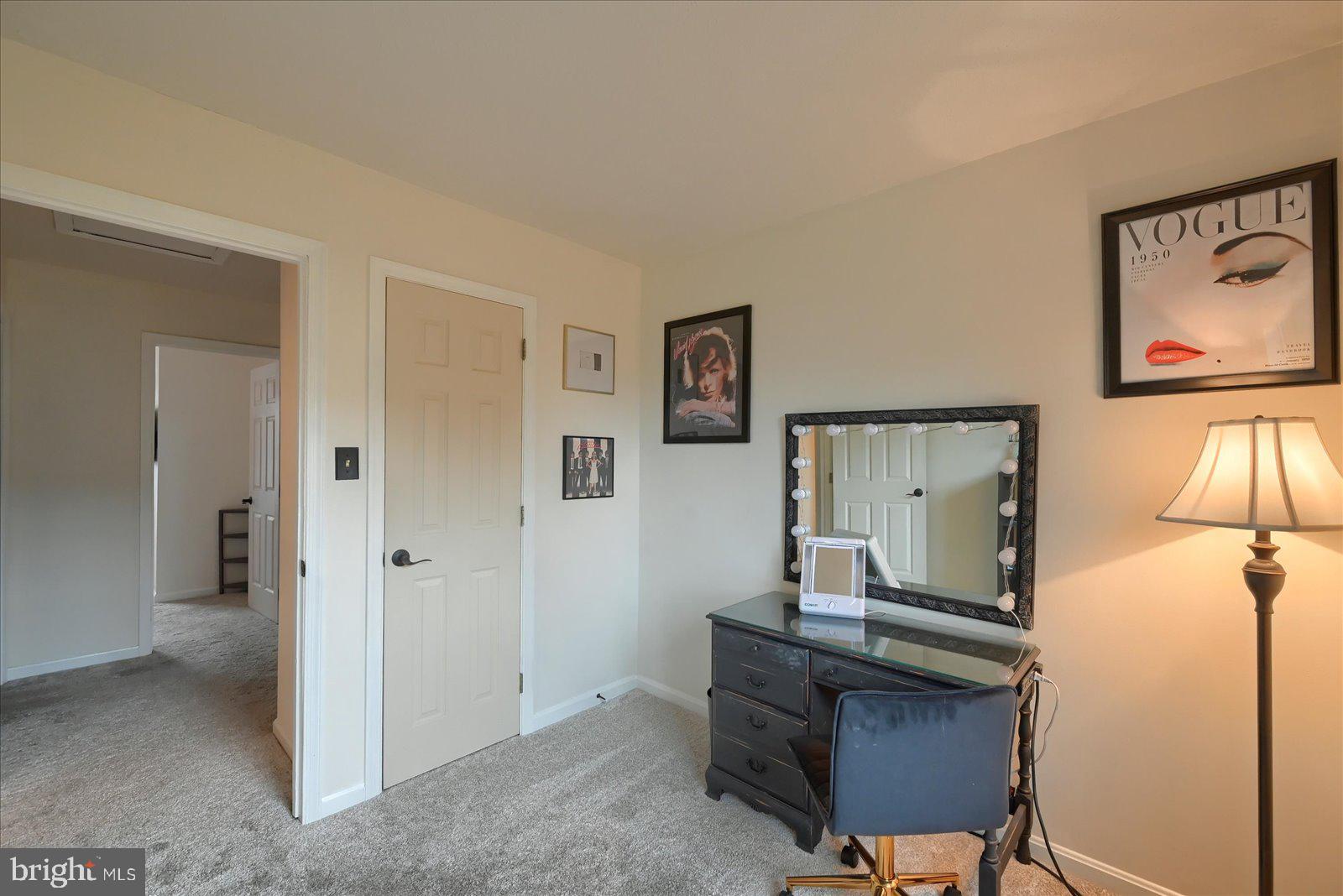 BUTTONWOOD CROSSING - Residential