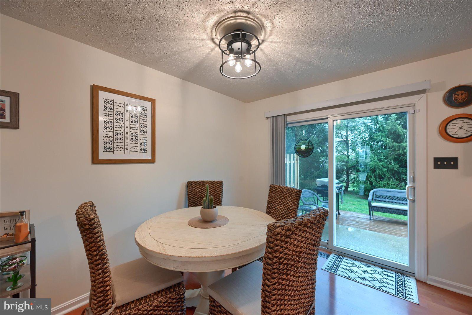 BUTTONWOOD CROSSING - Residential