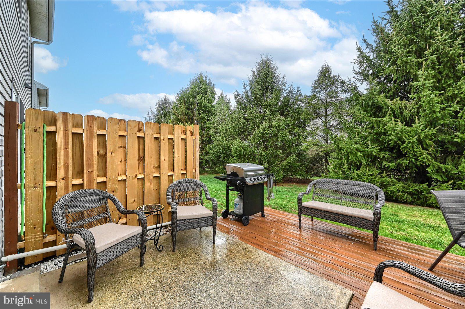 BUTTONWOOD CROSSING - Residential