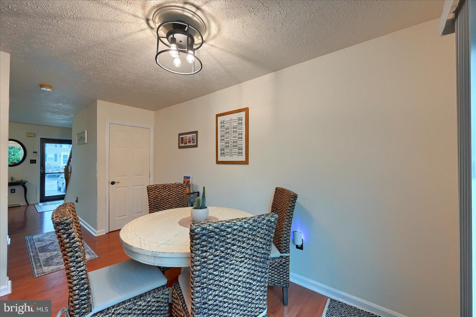 BUTTONWOOD CROSSING - Residential