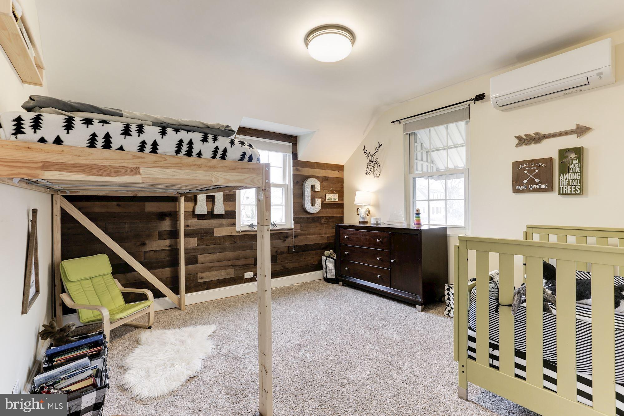 WAVERLY HILLS - Residential