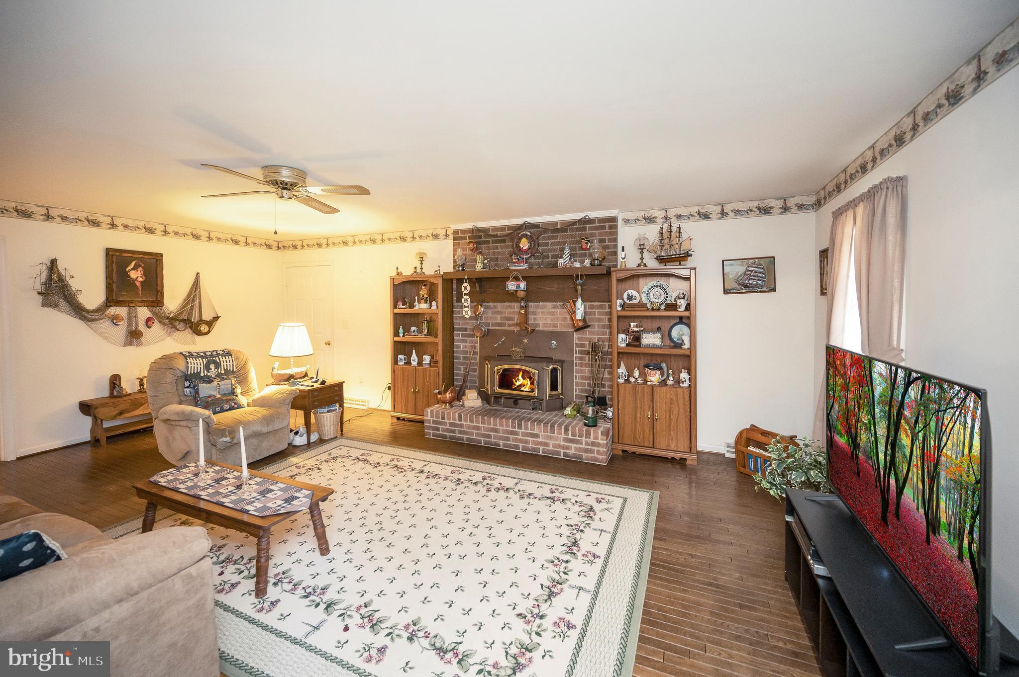 LAKE OF THE WOODS - Residential