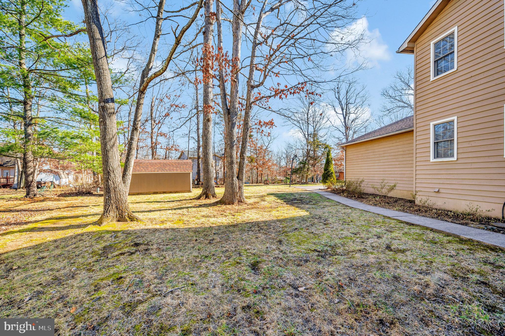 LAKE OF THE WOODS - Residential