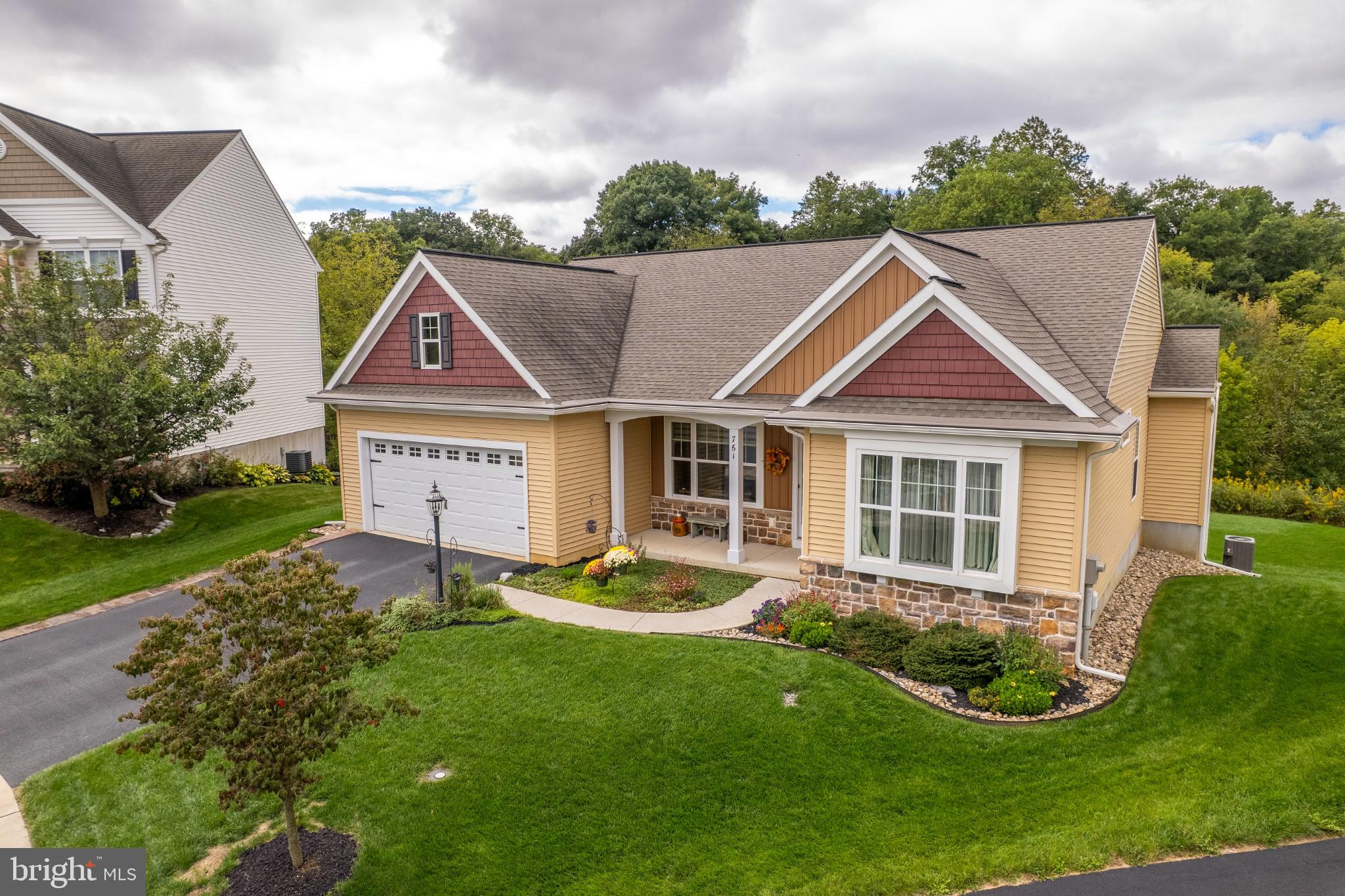 761 FIELDSTONE DRIVE