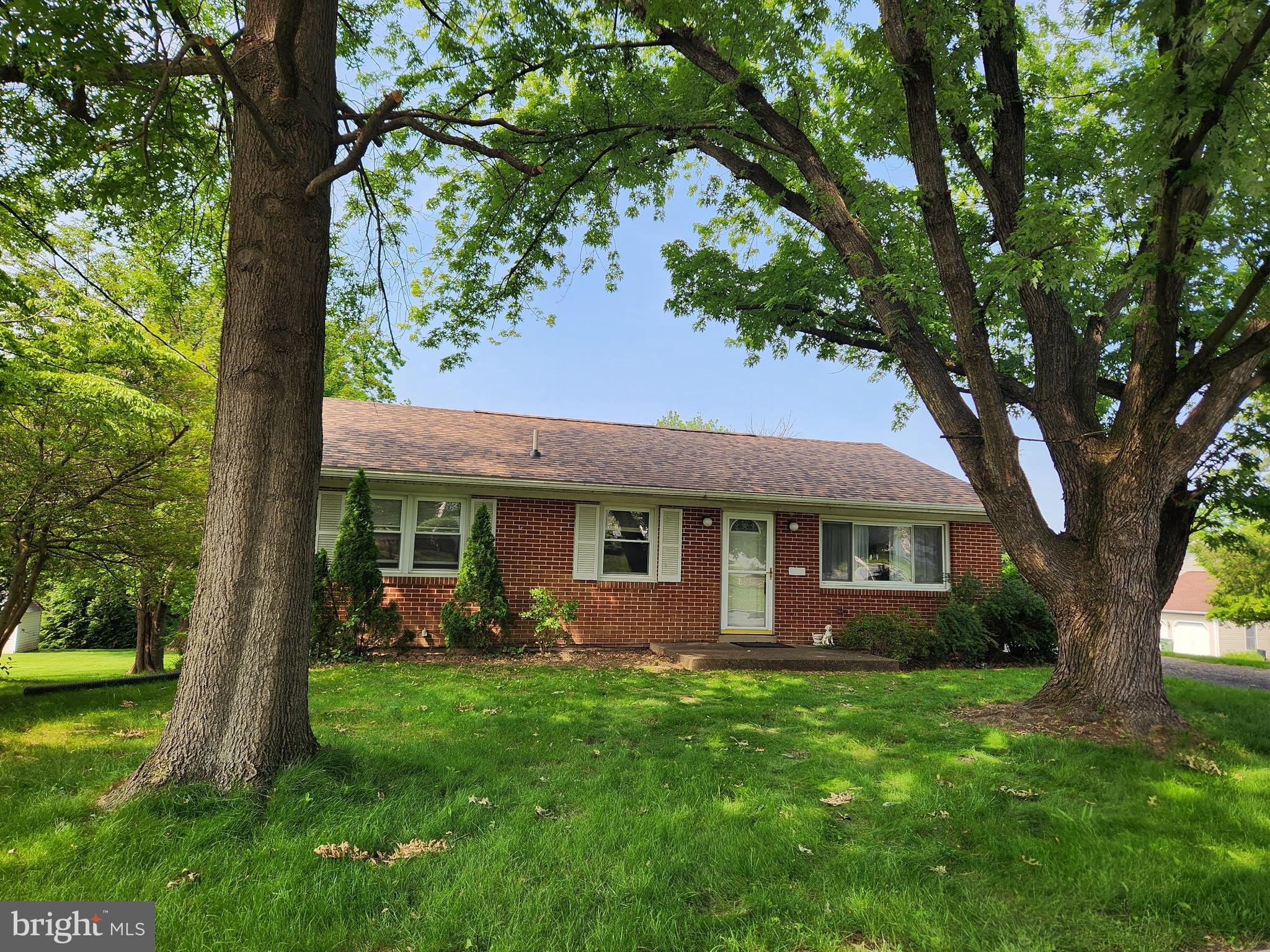Charming brick ranch situated on a Susquehanna Township corner lot, offering both curb appeal and convenience. This home features two bedrooms and two full baths, with replacement windows throughout for energy efficiency. This home has a brand NEW ROOF and a NEW ELECTRIC PANEL.
Enter the spacious living room, where new carpet and plenty of natural light create a warm and inviting atmosphere. Inside, you'll also find ceramic tile flooring in the kitchen and bathrooms. Hardwood floors lie beneath the bedroom & living room carpet, ready to be revealed. The primary suite bathroom has a ceramic tiled walk-in shower. The home is equipped with new central air (installed in 2022) to keep you comfortable year-round.
The partially finished walkout lower level offers a family room, two additional rooms, and plenty of storage. With a little sweat equity, you can add plenty of extra living space.
Enjoy the ease of off-street parking and quick access to Route 81, making commuting and travel a breeze.