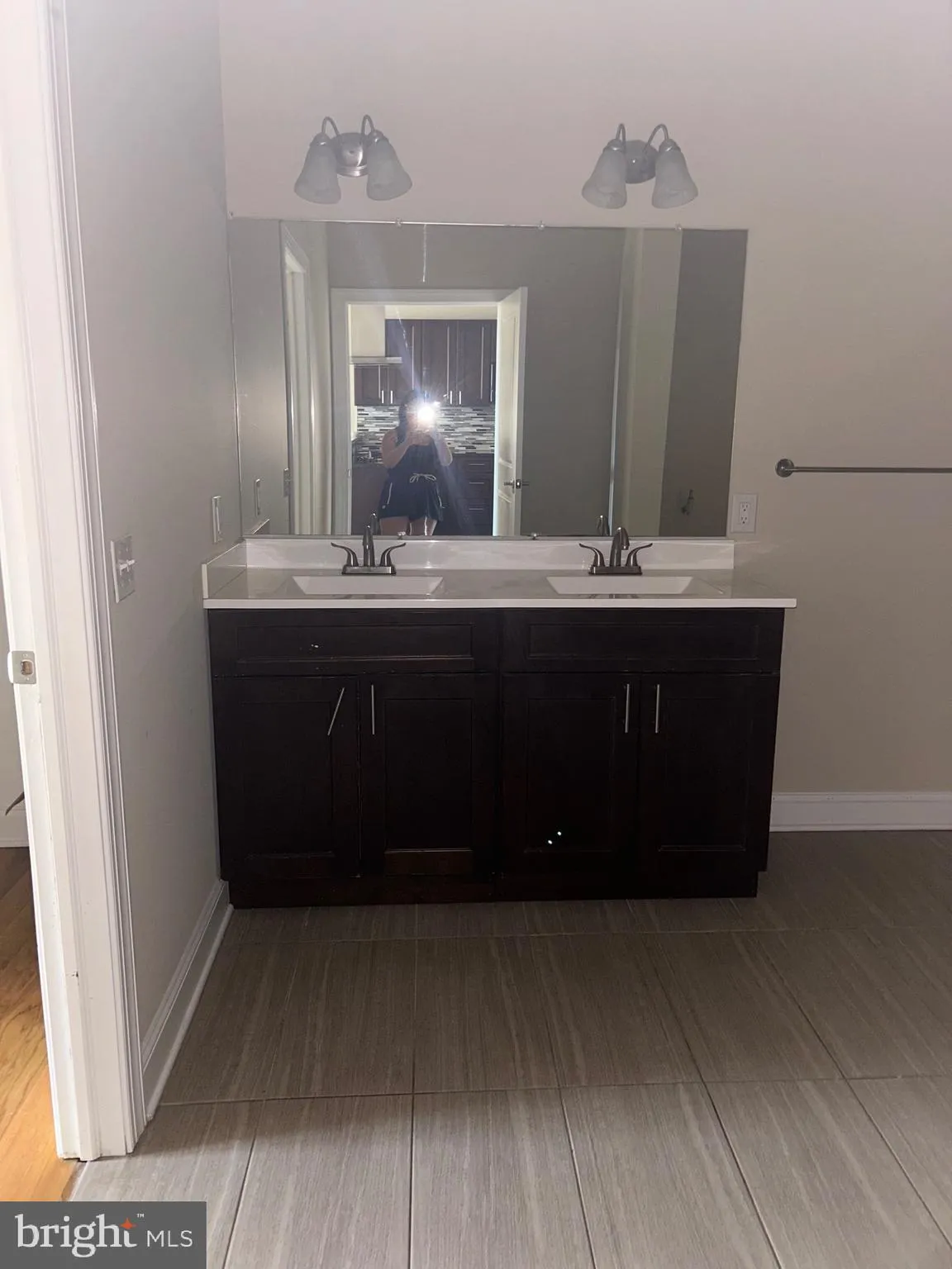 Philadelphia, Pennsylvania 19147, United States, 1 Bedroom Bedrooms, ,1 BathroomBathrooms,Residential,Active,119530