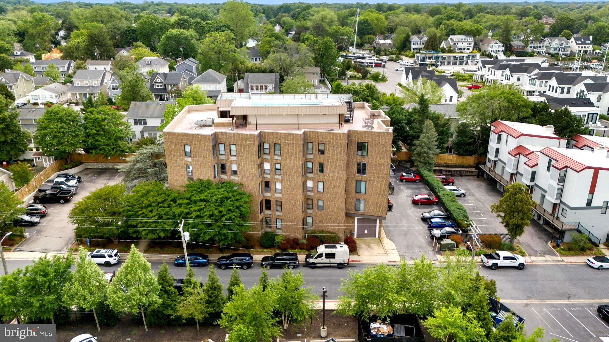 NEWPORT CONDOMINIUMS - Residential