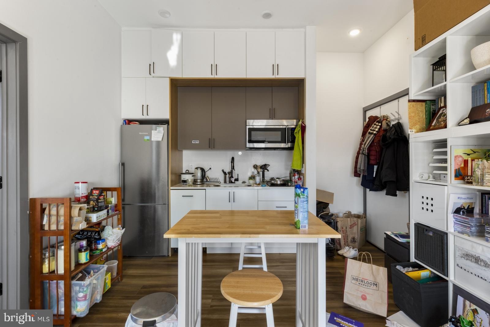 EAST KENSINGTON - Residential Lease