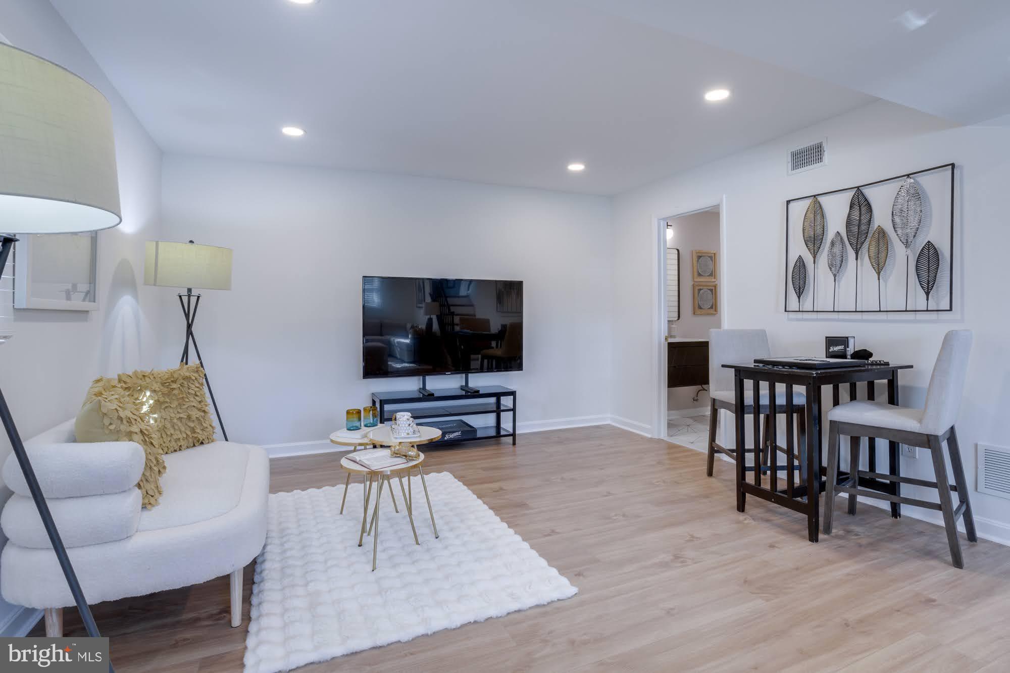 BRAMBLEWOOD - Residential