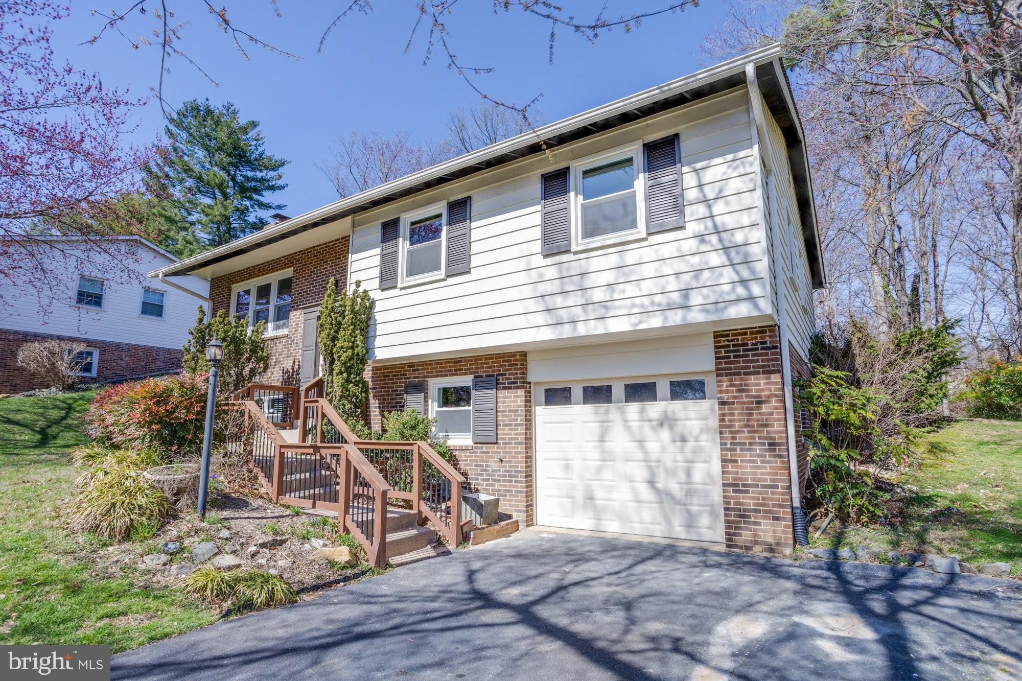 BRAMBLEWOOD - Residential